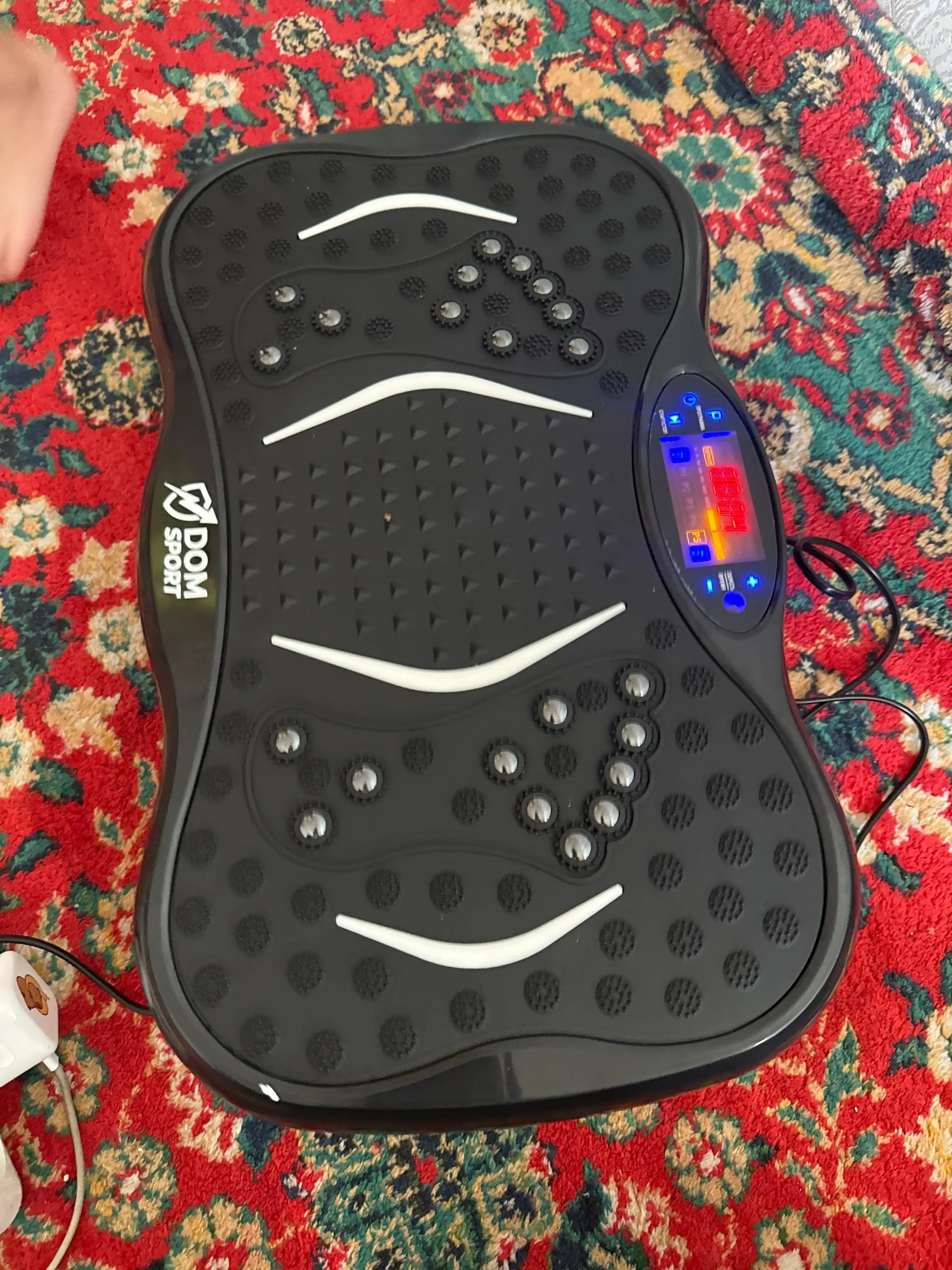Vibroplatforma FIDGO, ozish va massaj uchun trenajyor, Bluetooth va pult bilan