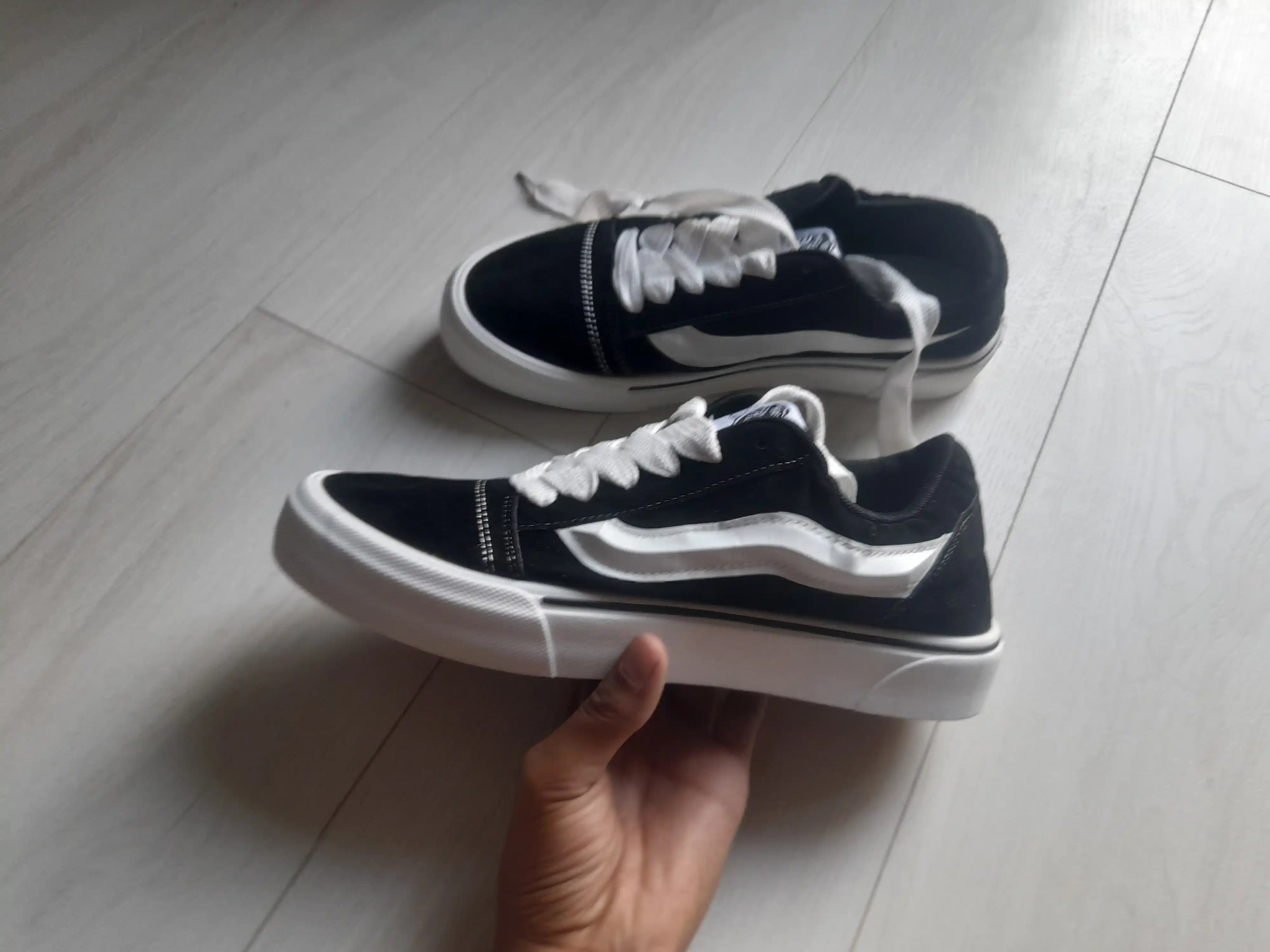 Мужские кроссовки VANS, покупайте на 1 размер больше