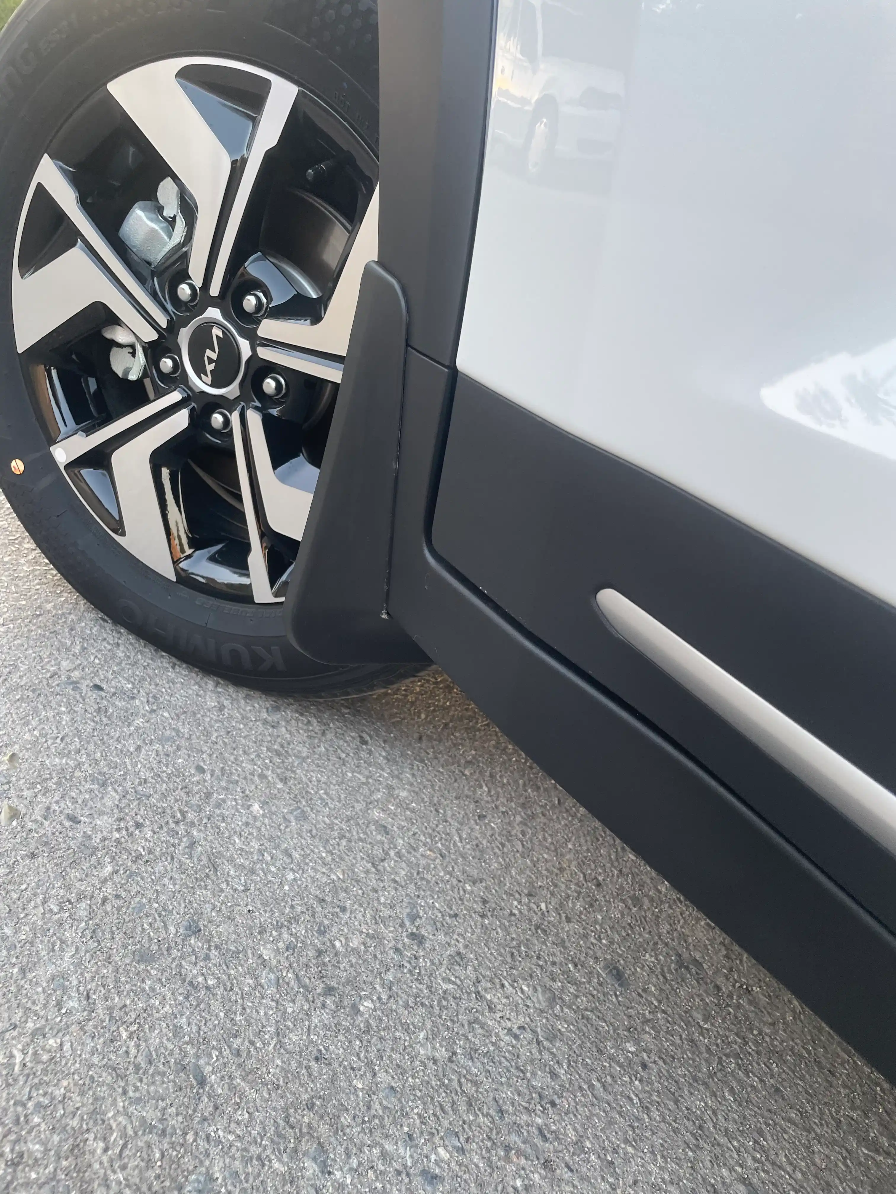 Брызговики для KIA SONET 4 шт в комплекте