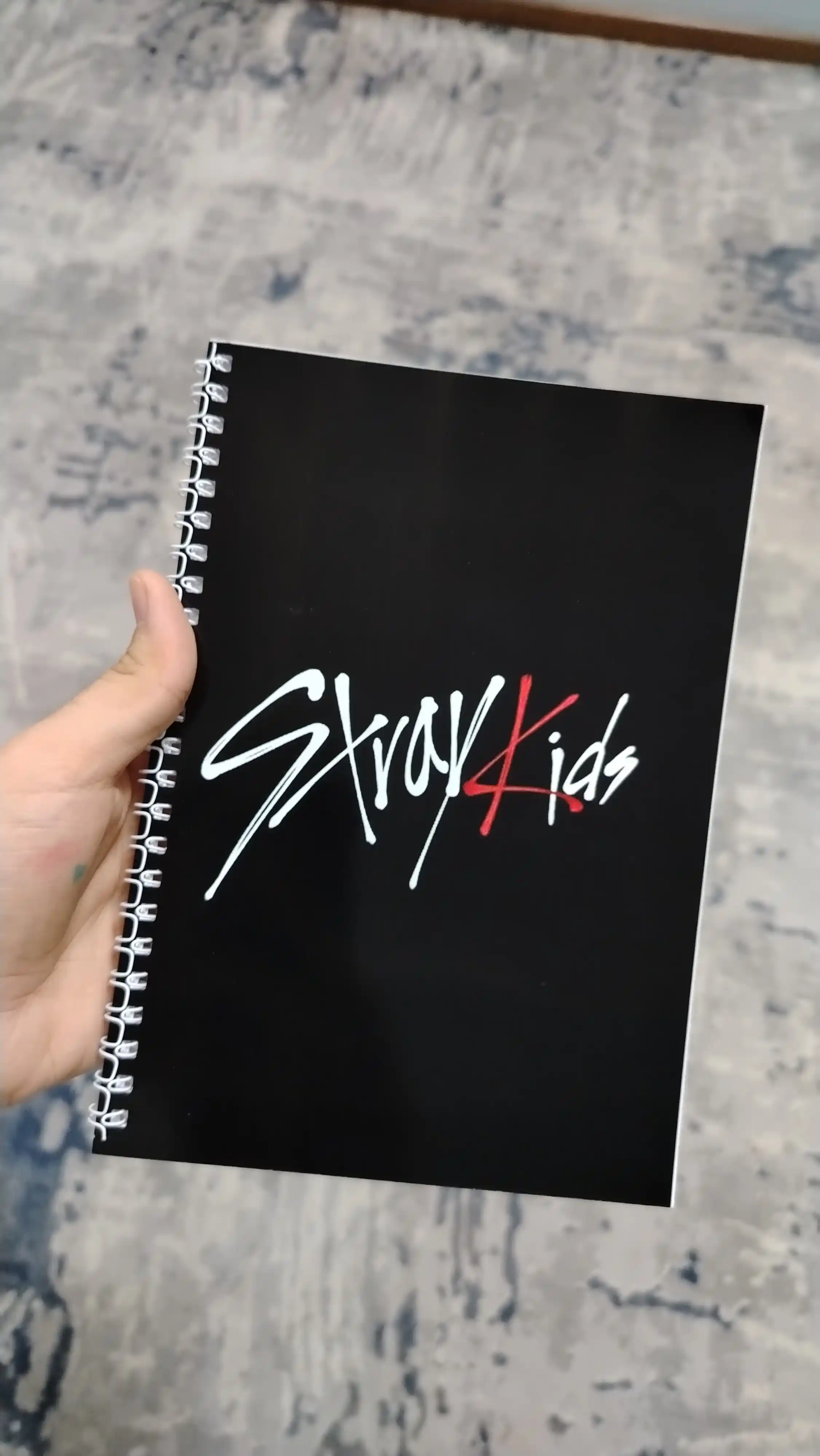 K-POP, Blackpink, BTS, Stray Kids, Bloknot va Planner 2 tasi 1 da - 30 varaqli, 2 bo'limli