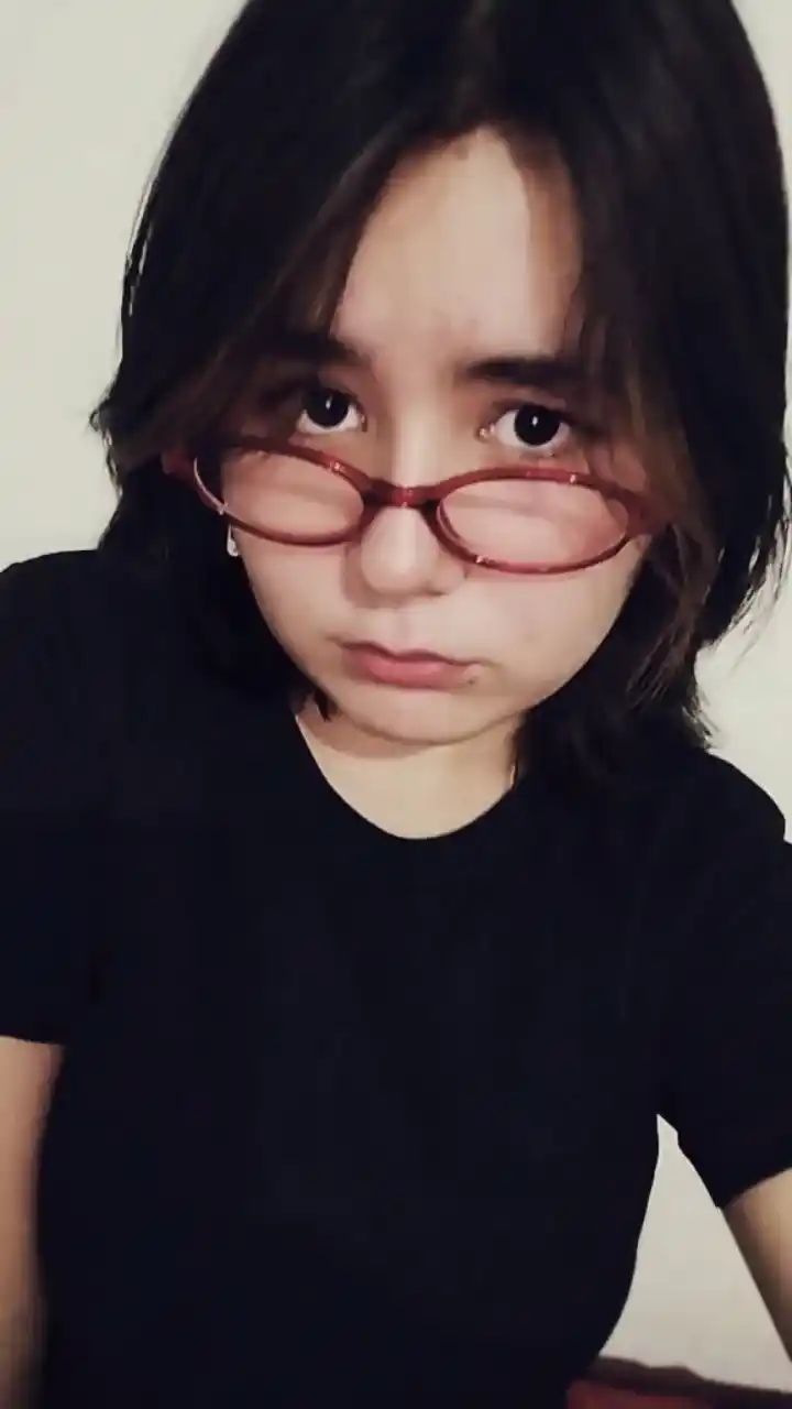 Ko'zoynaklar ayollar uchun imiji oval koreya uslubi Y2K