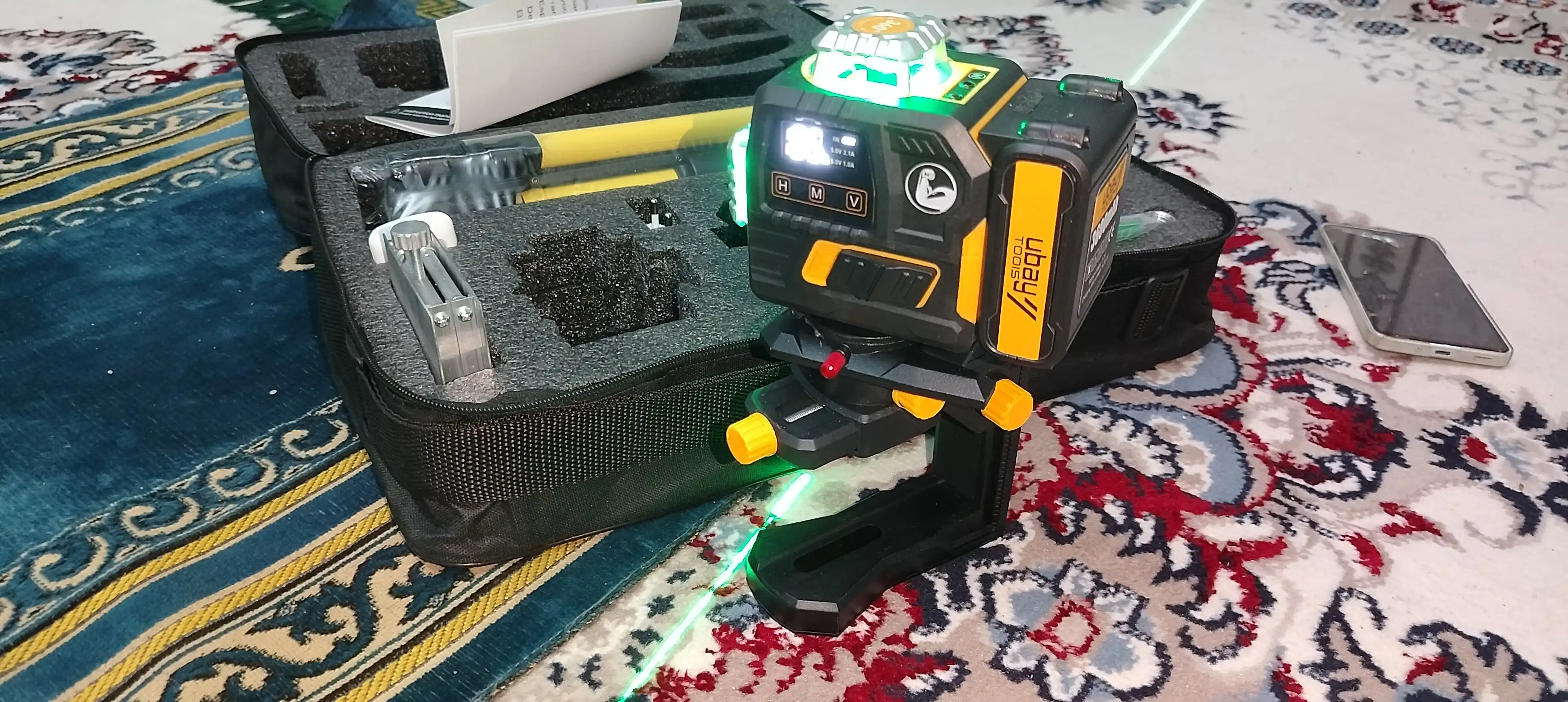 UBAY 4D 16 chiziqli lazerli nivelir,lazer shtativ bilan,lazerniy uroven,lazer professional