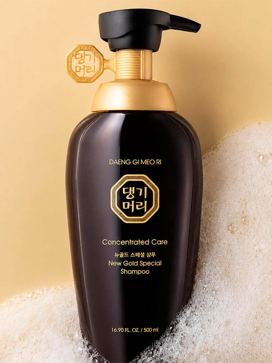 Ildizlarni chuqur tozalash va mustahkamlash uchun Daeng Gi Meo Ri Concentrated Care Shampoo