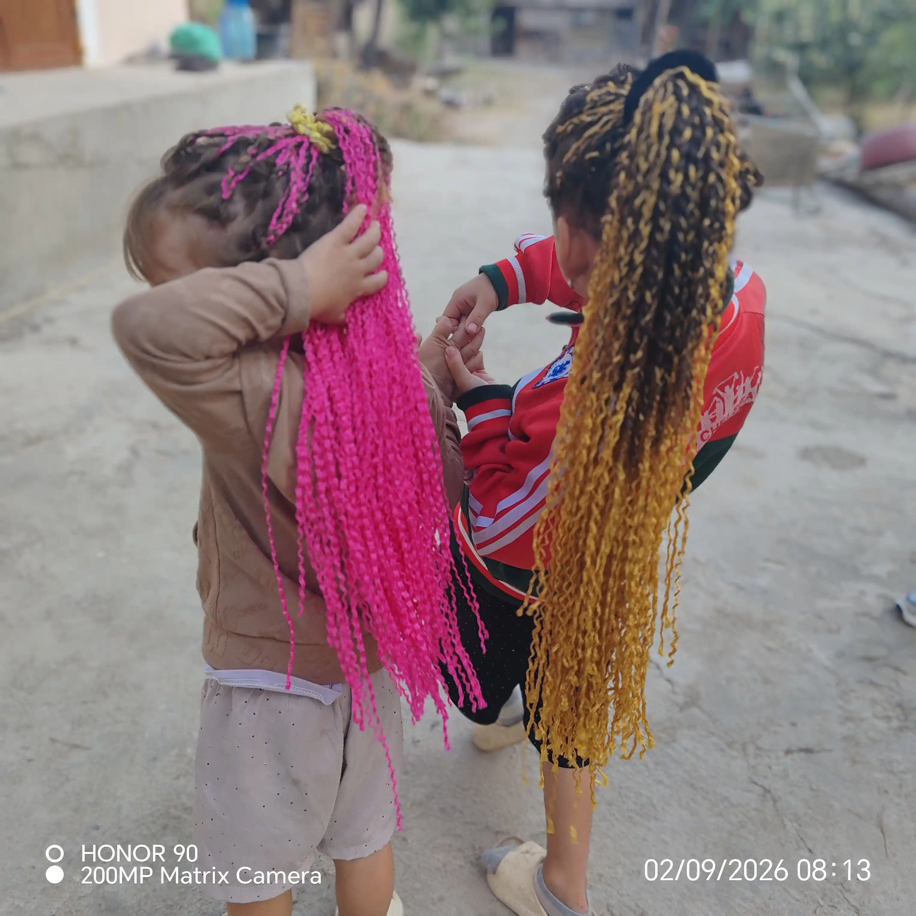 Makaron ipli Braid soch to'plami, sun'iy soch tolalari, 100 g, turli ranglar