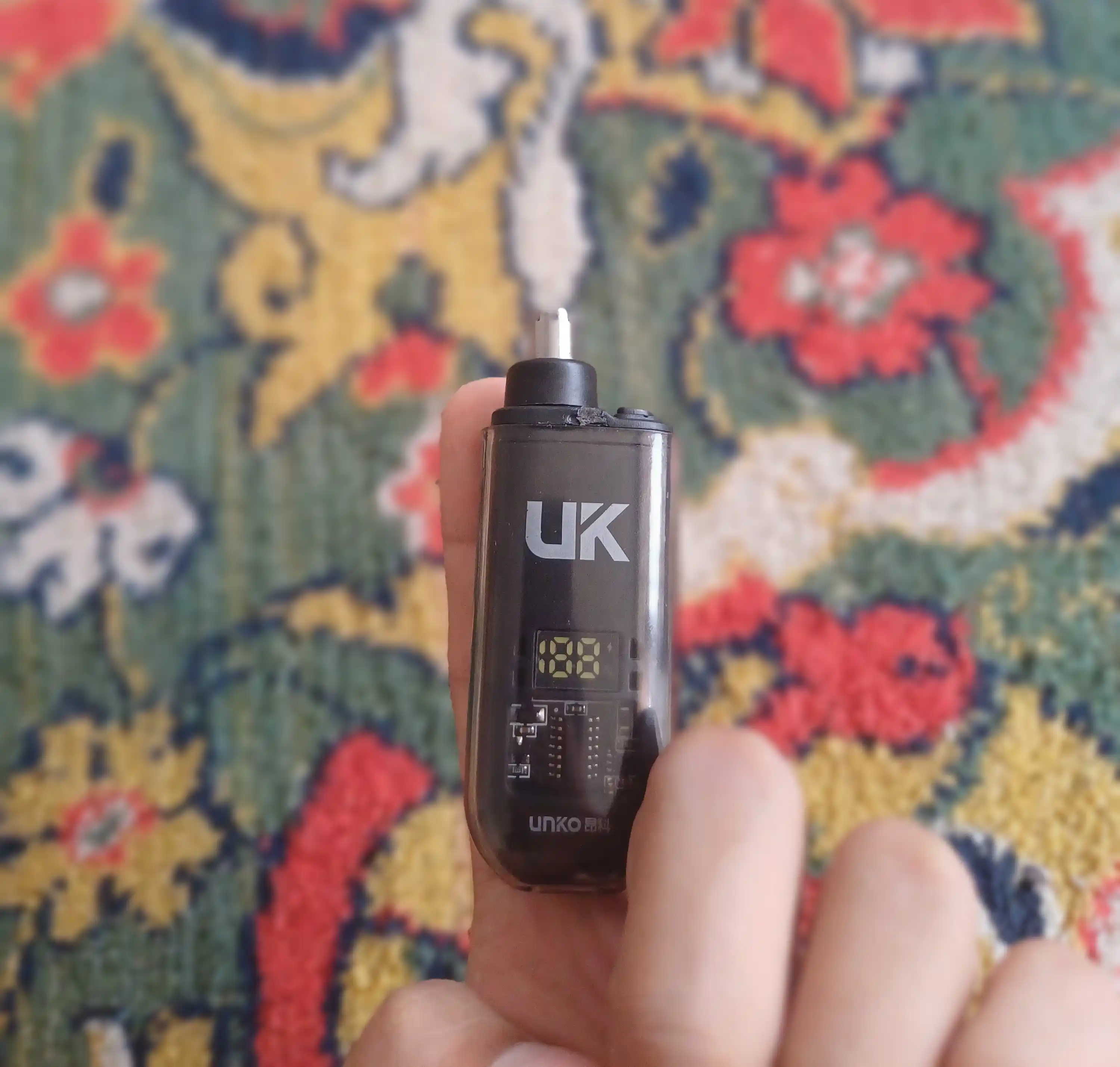 Burun va quloq trimmeri Elektr, LED displeyli, USB zaryadlovchili portativ mini trimmer