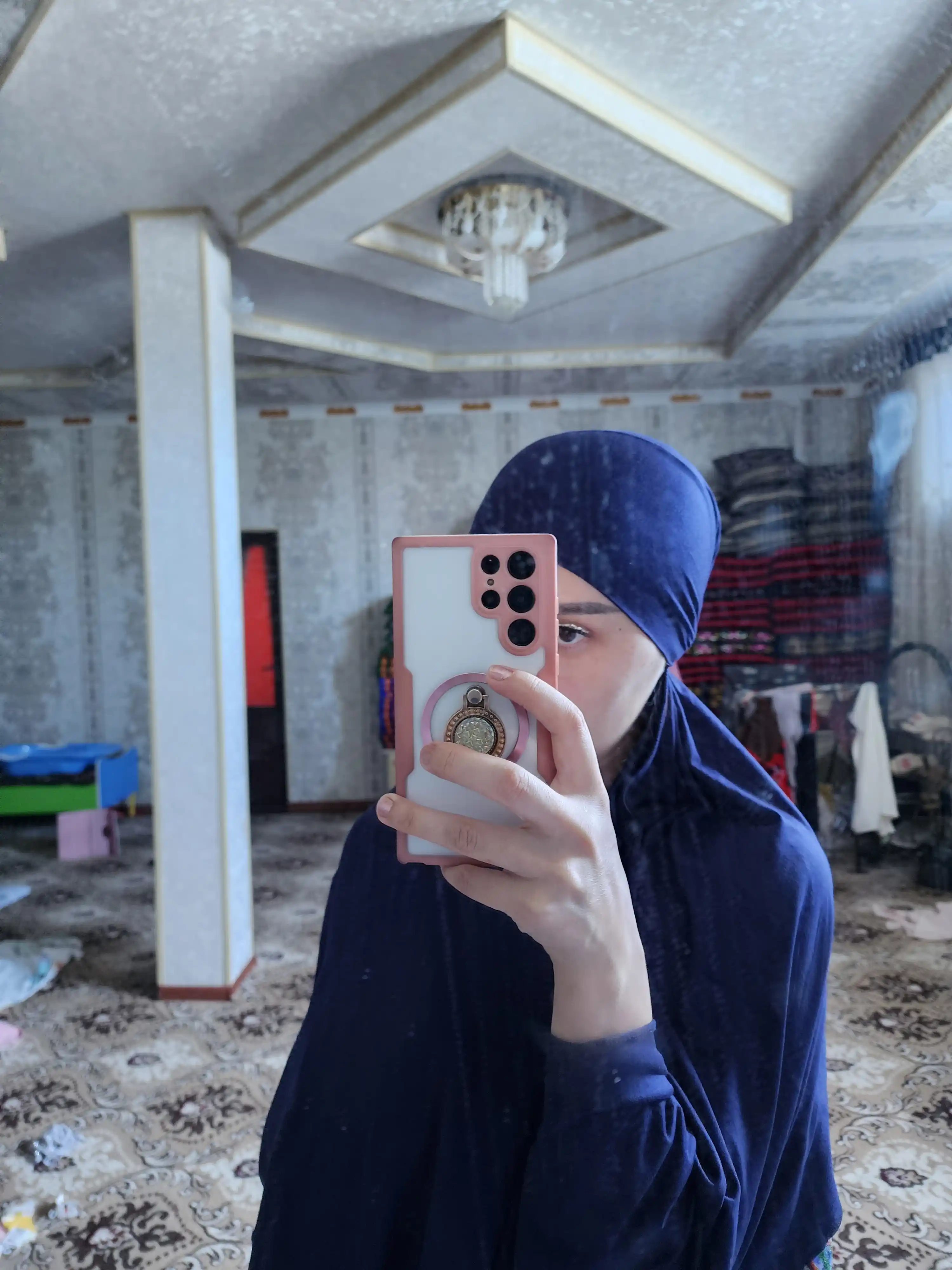 Ayolar uchun chechenka sharflar 