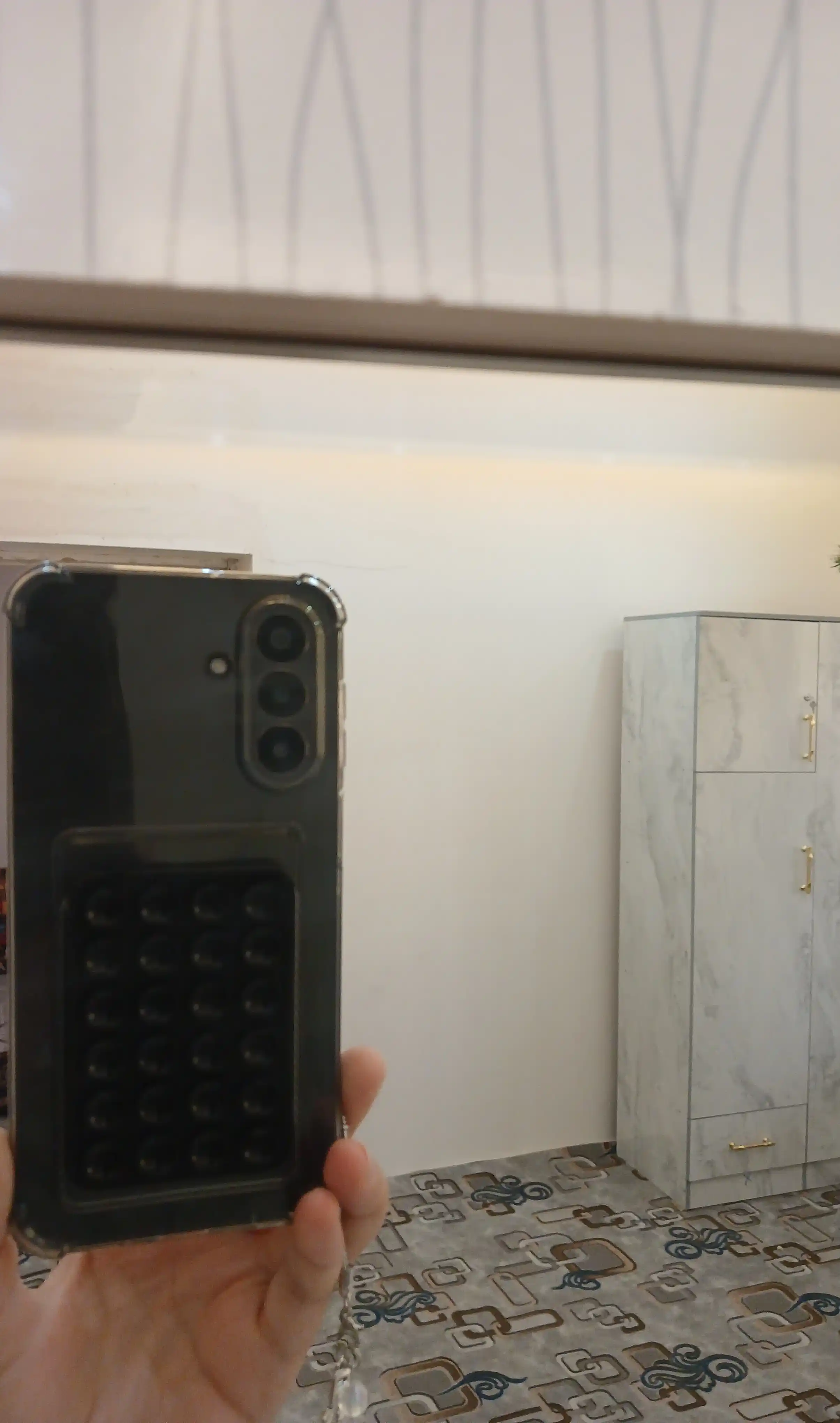 Lipper, telefon ushlagich,telefon uchun yopishqoq tasma,lipuchka,sorg'ich,telefonvelkrosi,