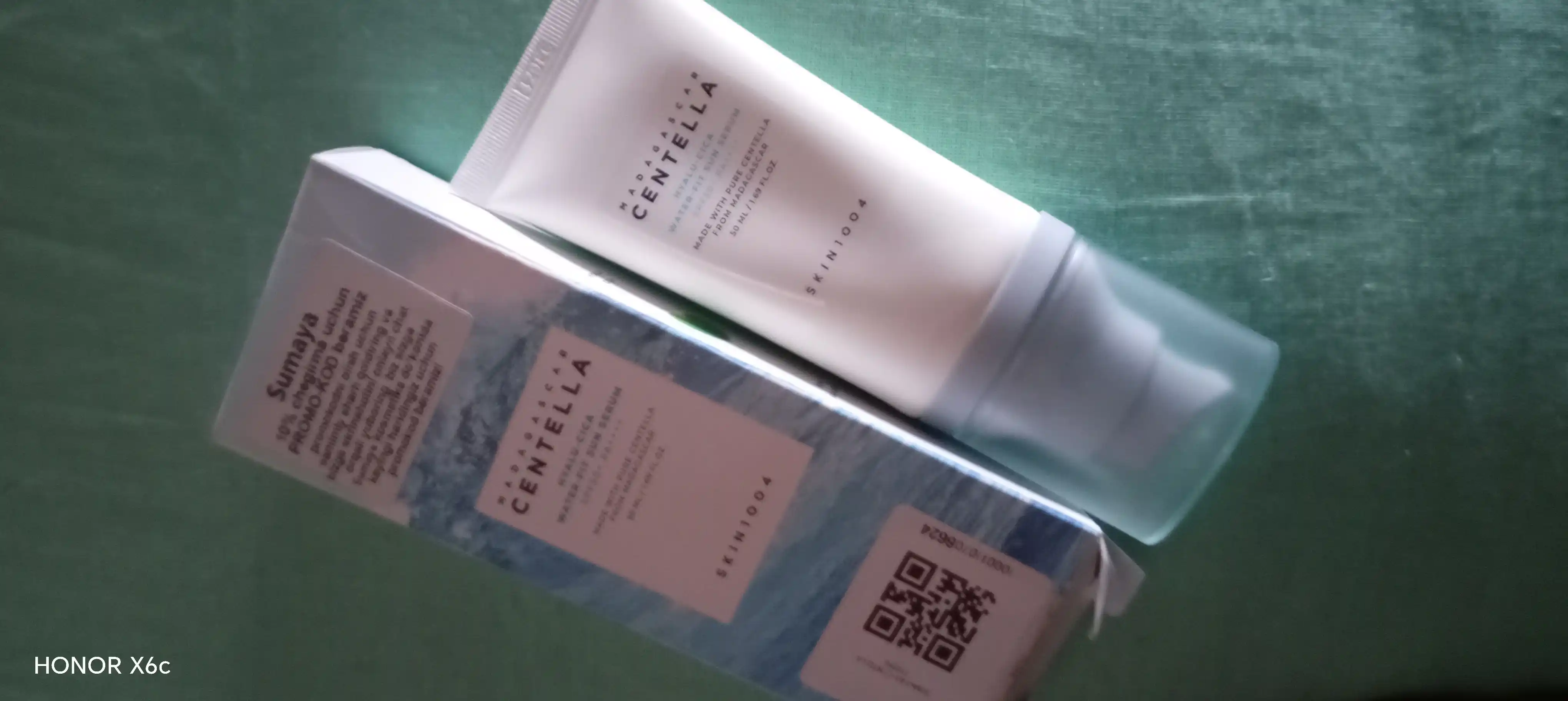Quyoshdan krem SKIN1004 Madagascar Centella Hyalu-Cica Water-Fit SPF50/PA++++, 50 ml