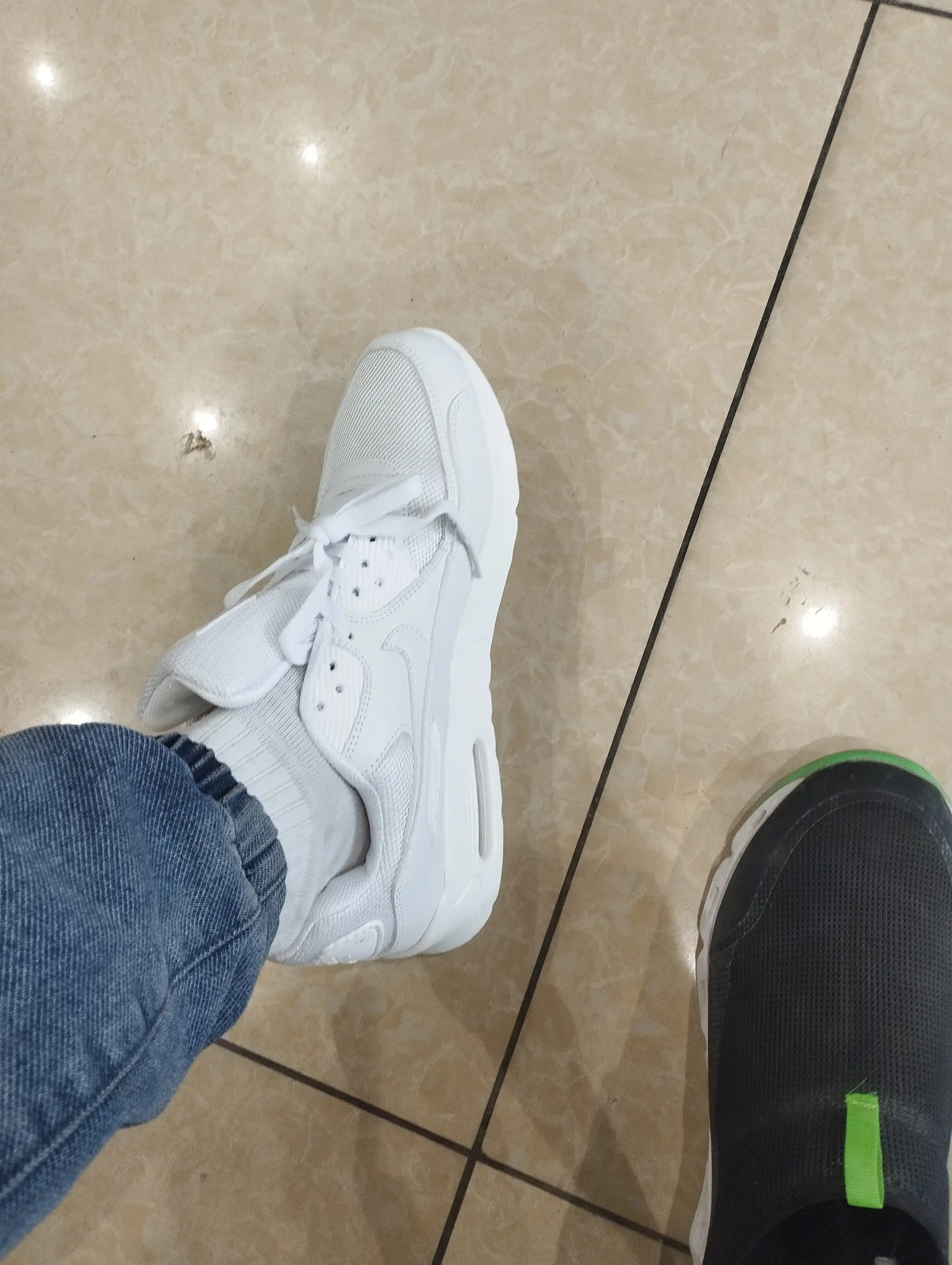 Erkaklar krossovkalari kuz qish uchun Air max 90, o'lchamlari 40-45