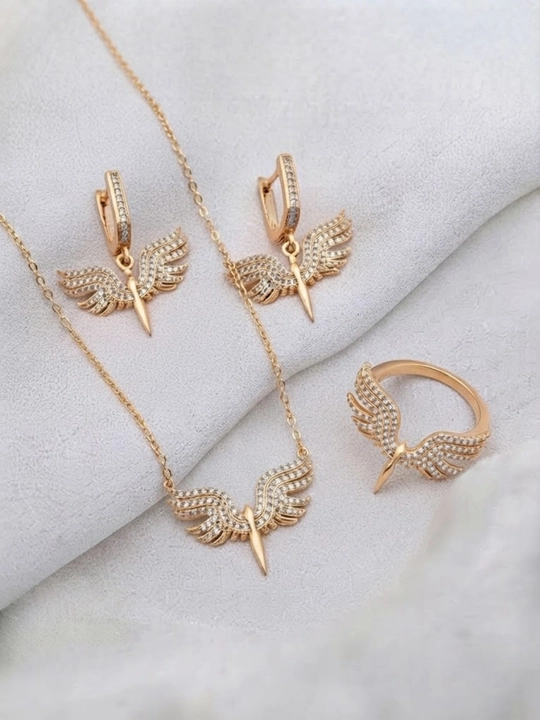 Ювелирный набор Angel (Крылья ангела): комплект цепочки, серег и кольца - 