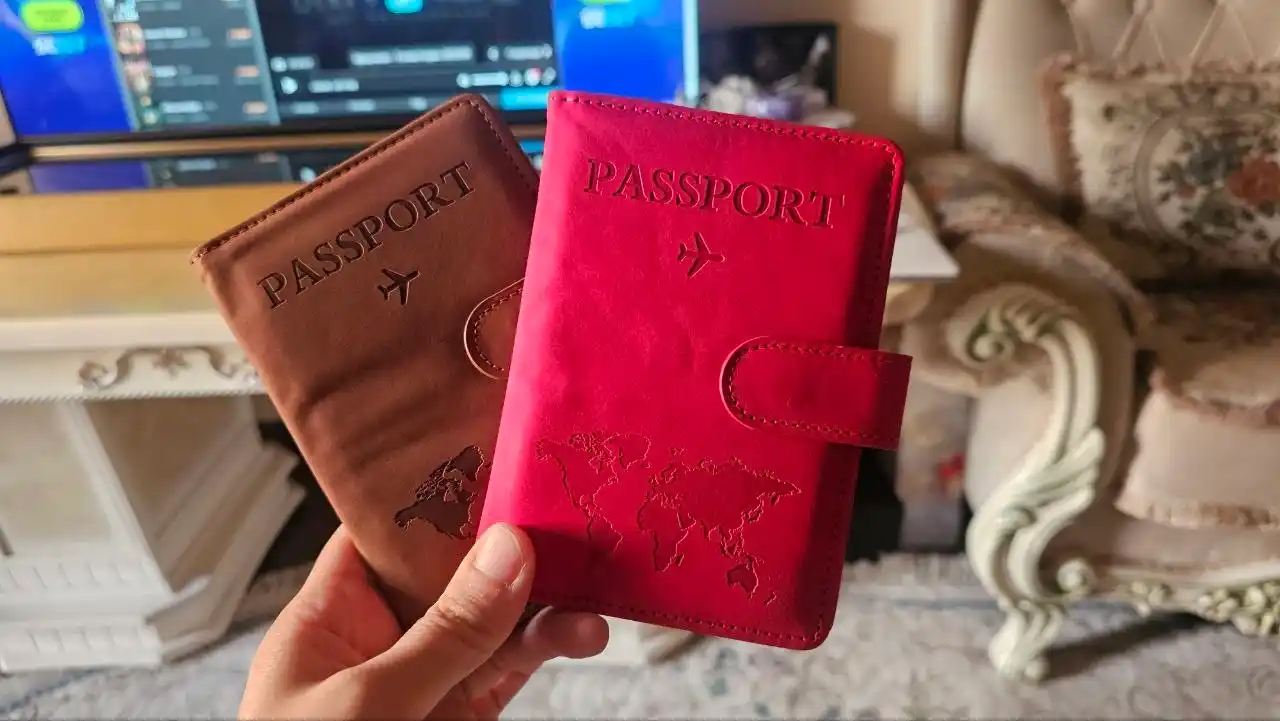 Чехол для загранпаспорта