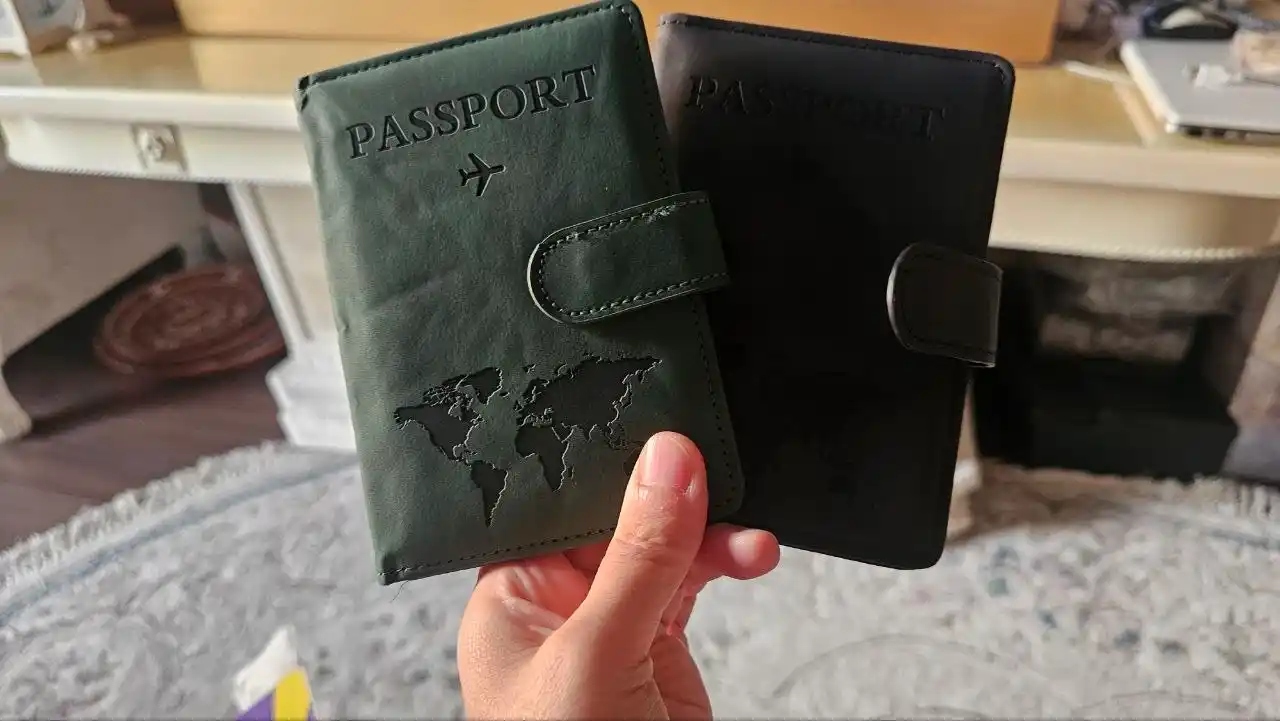 Чехол для загранпаспорта