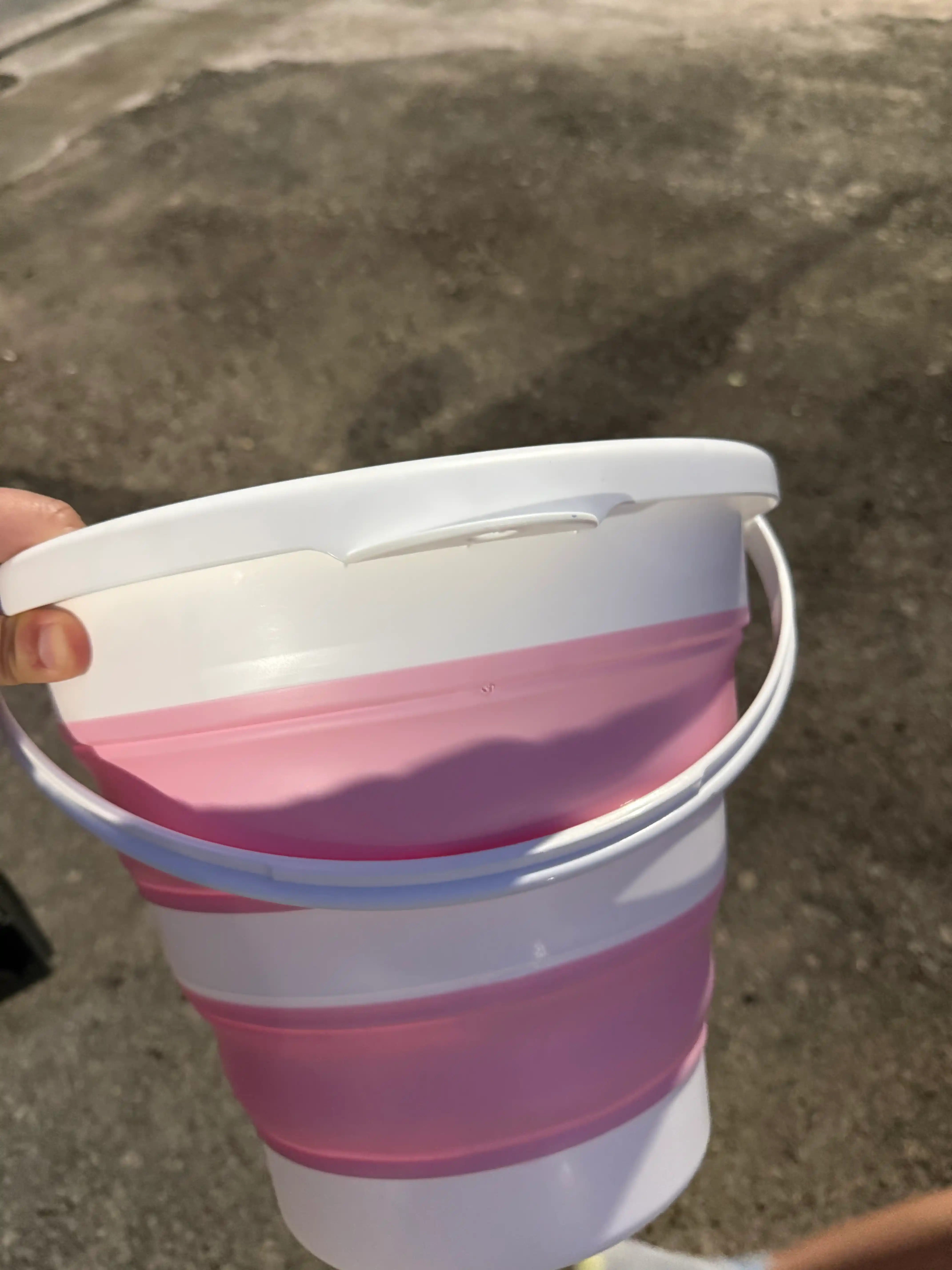 Yig‘iladigan plastik chelak, tog‘ora, silikon, 10 va 15 litrli