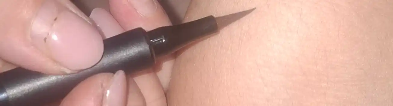 L’Oreal Paris SUPERLINER PERFECT SLIM yupqa applikatorli ko‘z uchun suyuq qoplama, jigarrang, 5 g