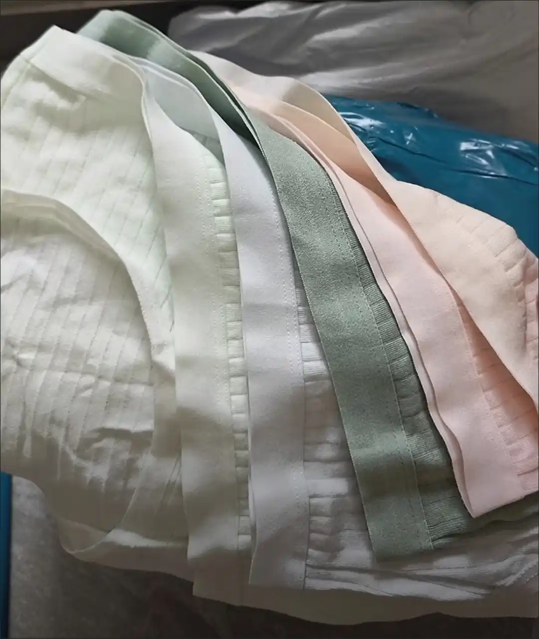 Ichki kiyim,ayollar ichki kiyimi,trusiklar,paxtalik trusik,kiyim,sliplar,slip,5 ta nabor