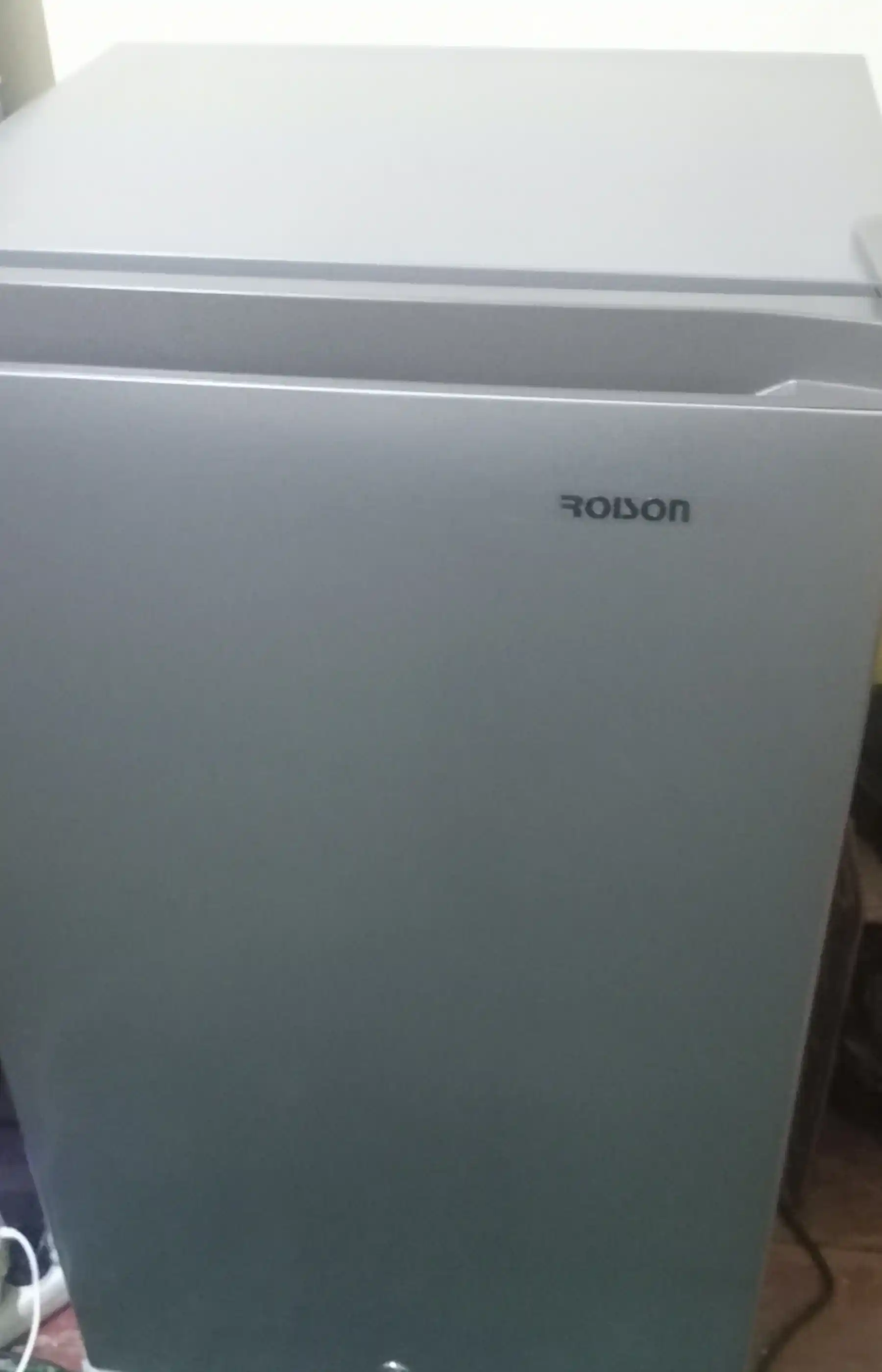 Холодильник Roison  DR4 - 12S, 91Л, На двери есть замок
