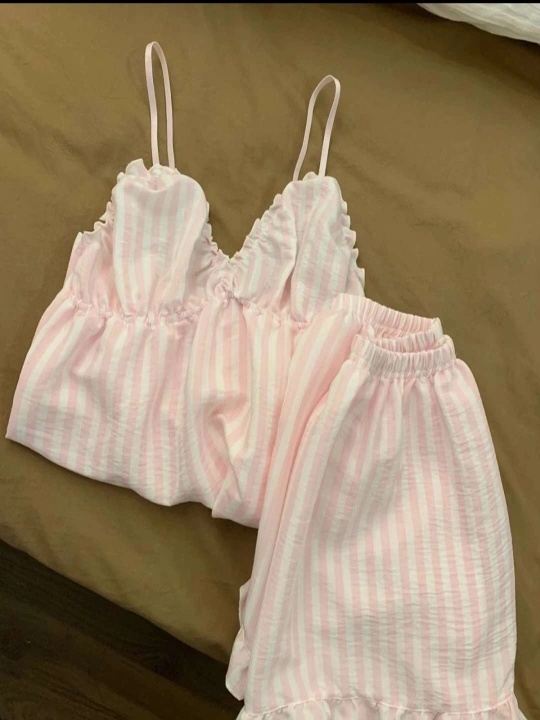 Pijamalar, yengil, pikmi pijama
