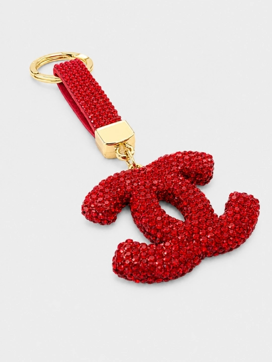 Брелок в стиле Chanel для женщин – аксессуар для ключей и сумки
