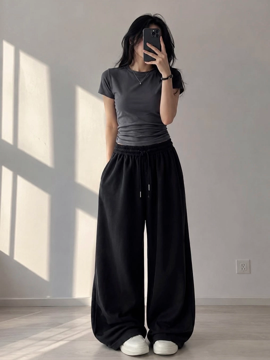 Брюки спортивные женские широкие (Wide-leg / Oversize) на резинке со шнурком, оверсайз - 