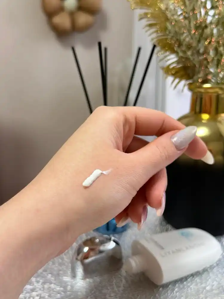Quyoshdan himoya qiluvchi krem SPF 50 yuz va tana uchun, orginal spf krem