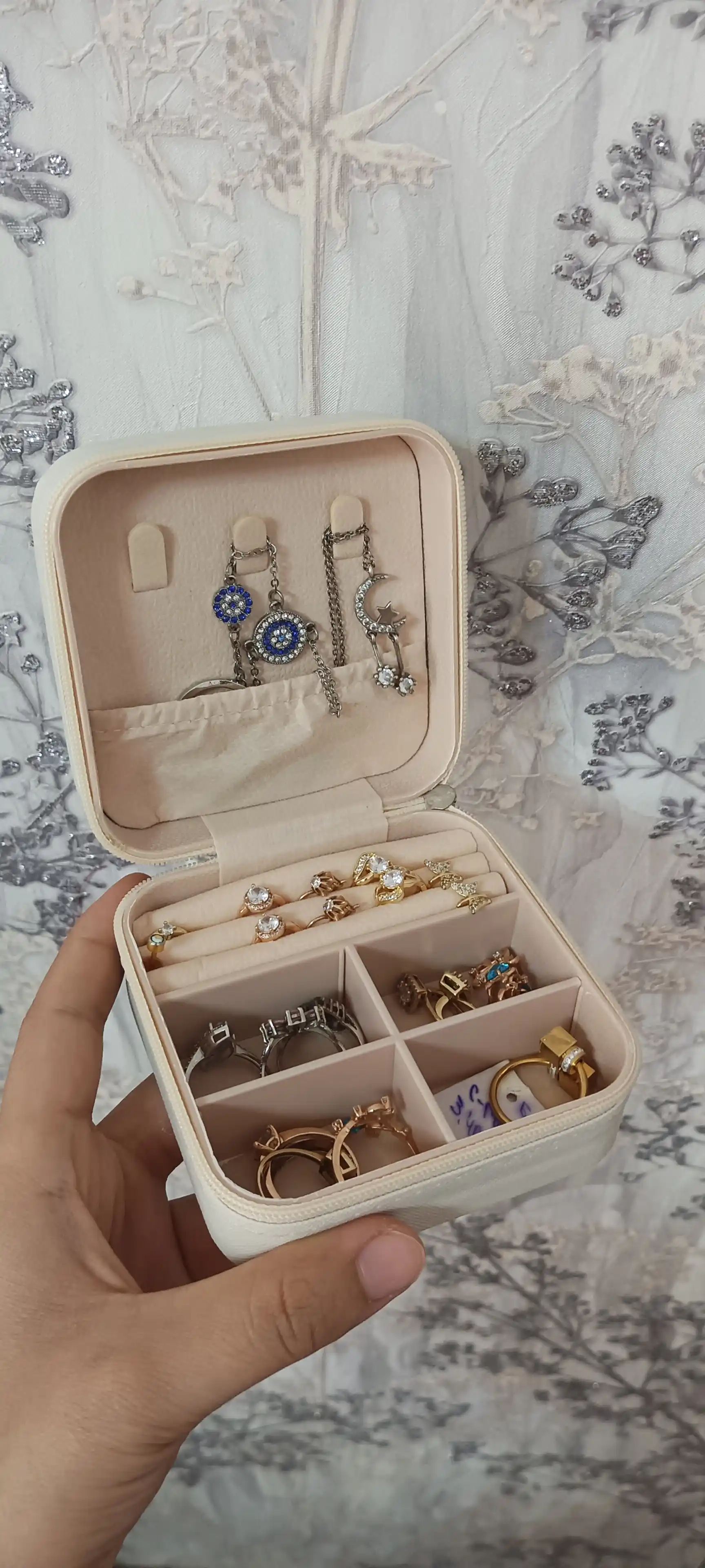 Zargarlik buyumlari uchun sayohat shkatulkasi, 3 rangli mini organayzer