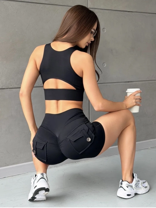 Ayollar sport shortigi, sport uchun, cho‘ntakli, push-up effekti bilan, tortuvchi
