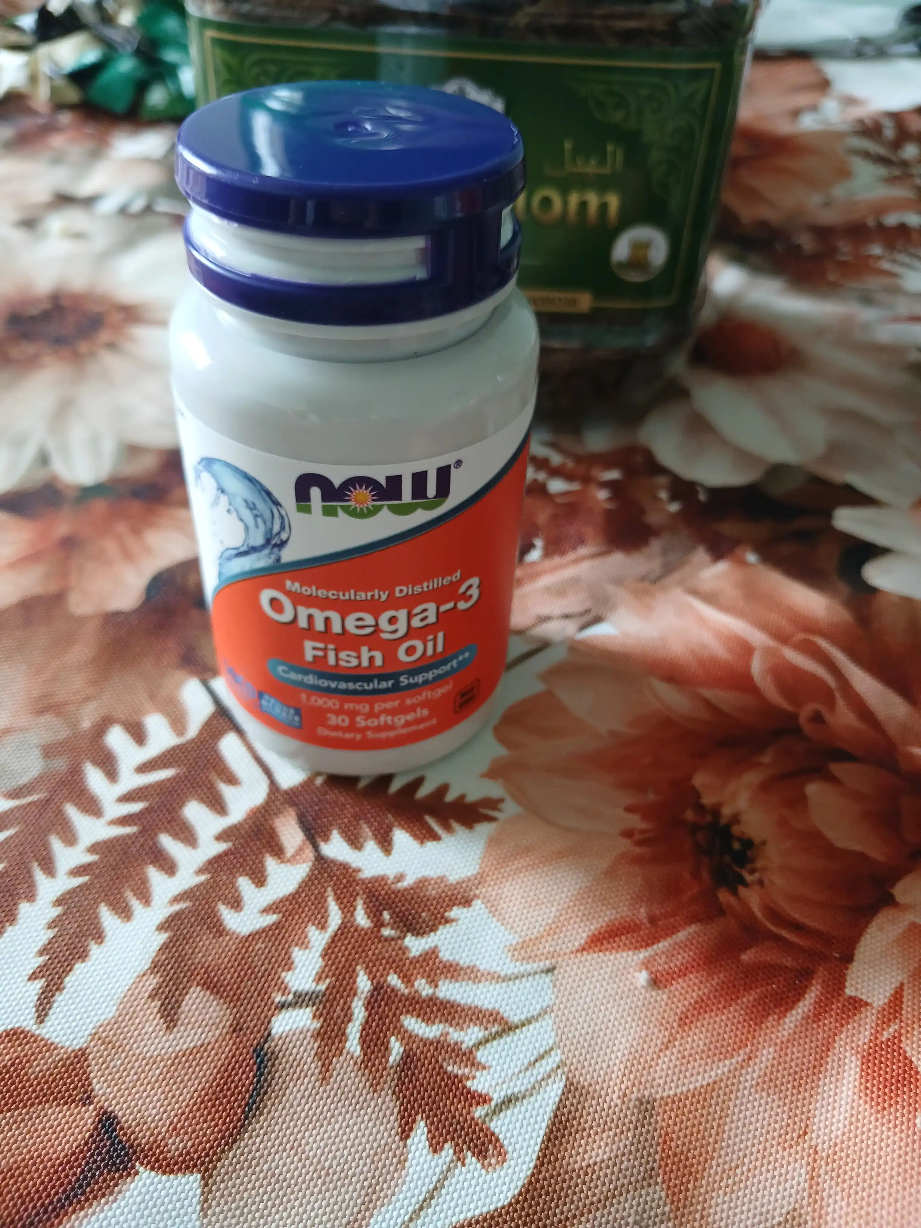 Now Foods Omega-3, baliq yog'i, 180 EPA / 120 DHA, halol
