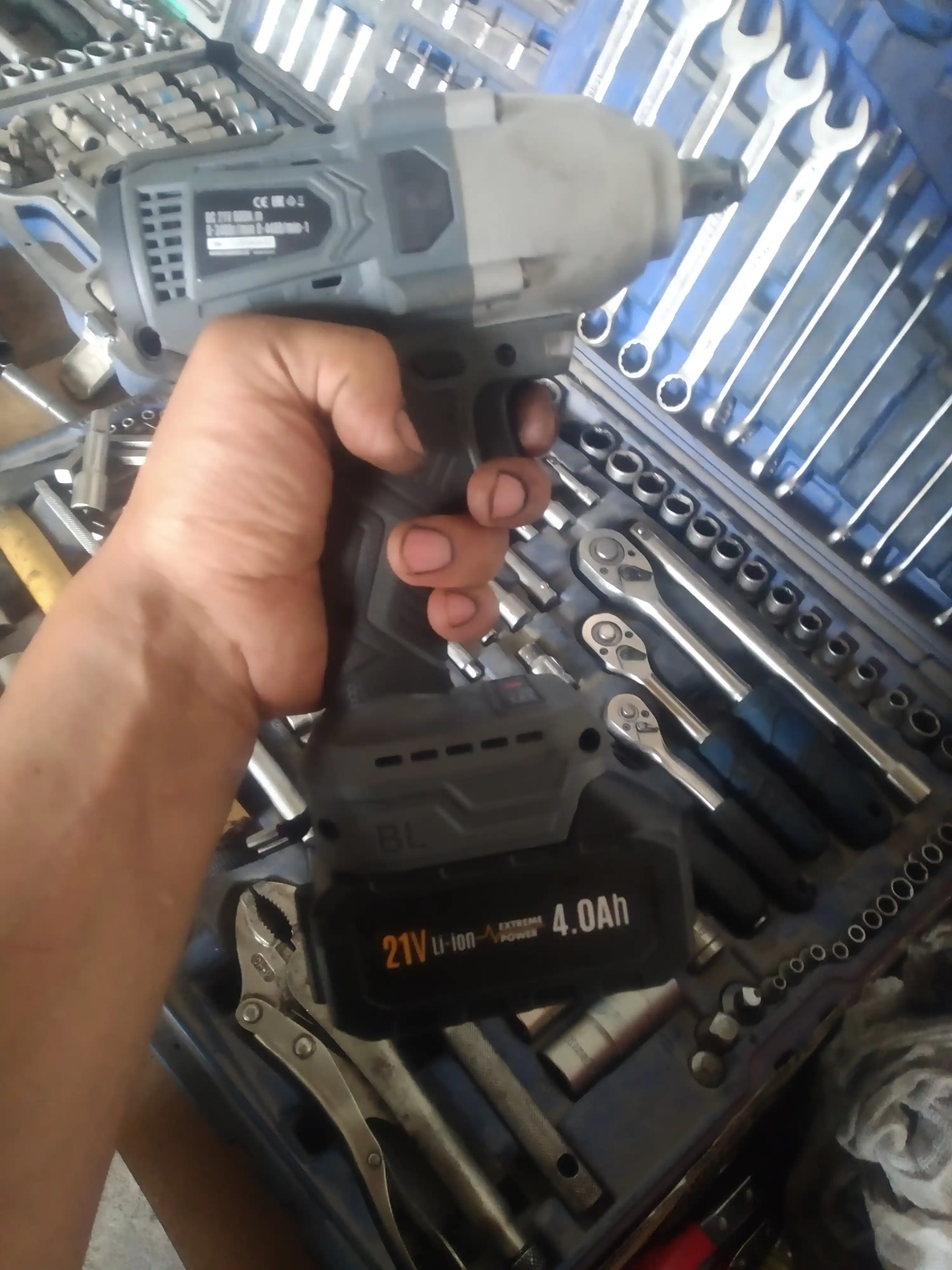 Гайковерт ударный, профессиональный гайковёрт GIDROX GPD-21V-D 600 N.M