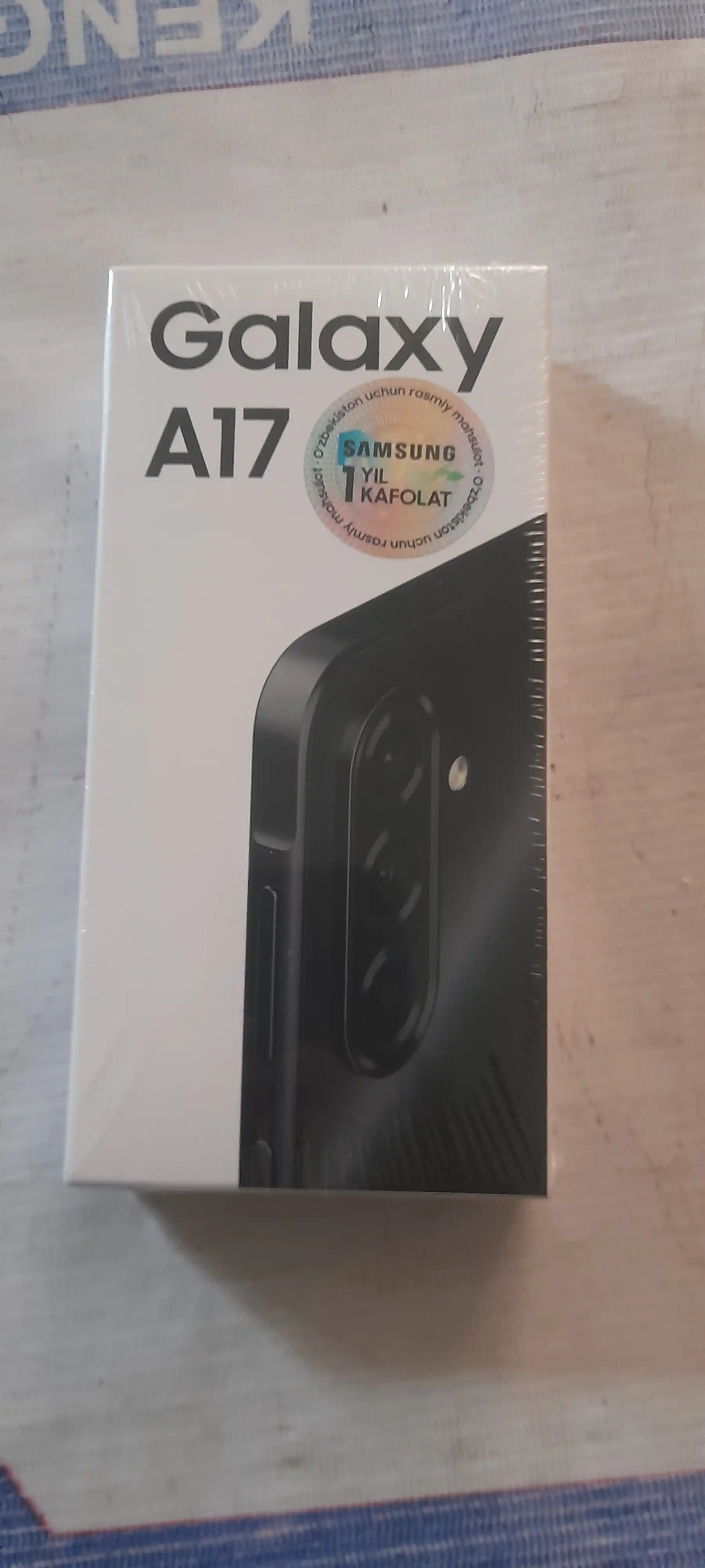Смартфон Samsung Galaxy A17, 6.7" Super AMOLED 90Гц экран, камера 50Мп, 5000 мАч