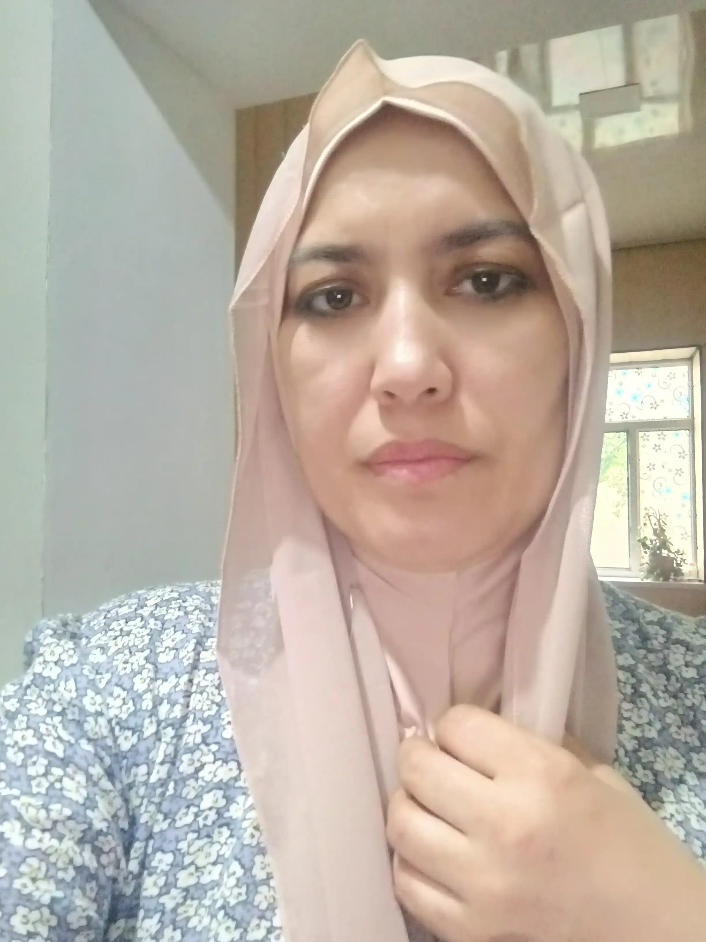 Ikki qismli sharf kaliforniya bonisi bilan hijob, ikki qismli shifon sharf, 2 tasi 1 da