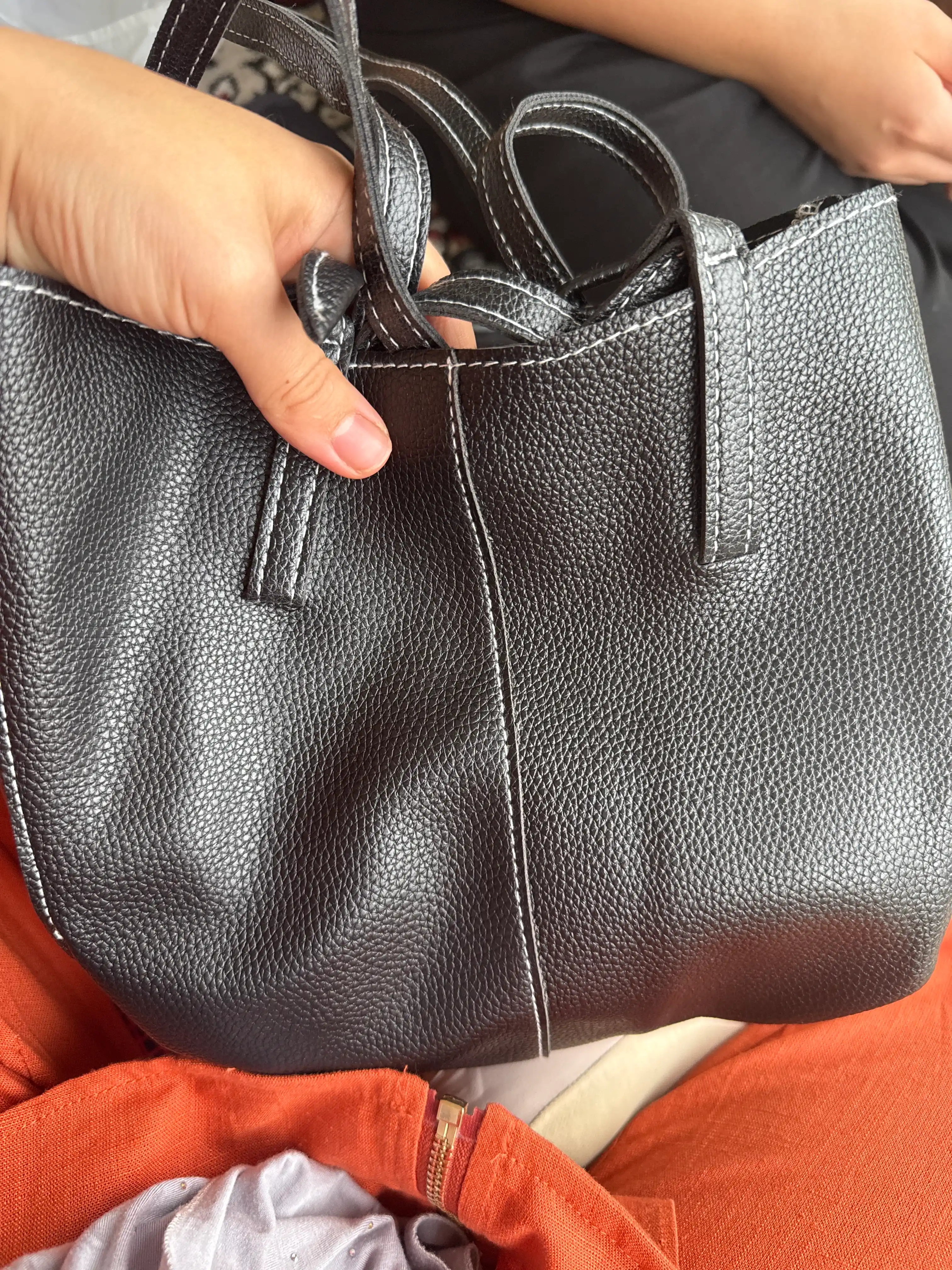 Ayollar sumkasi, yelka va qo'l uchun, A4 sig'imdor, o'qish va ishga, premium eko charm