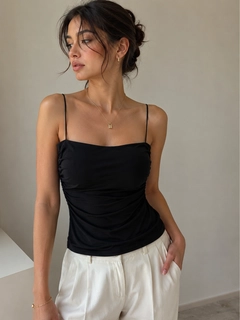 Qora
