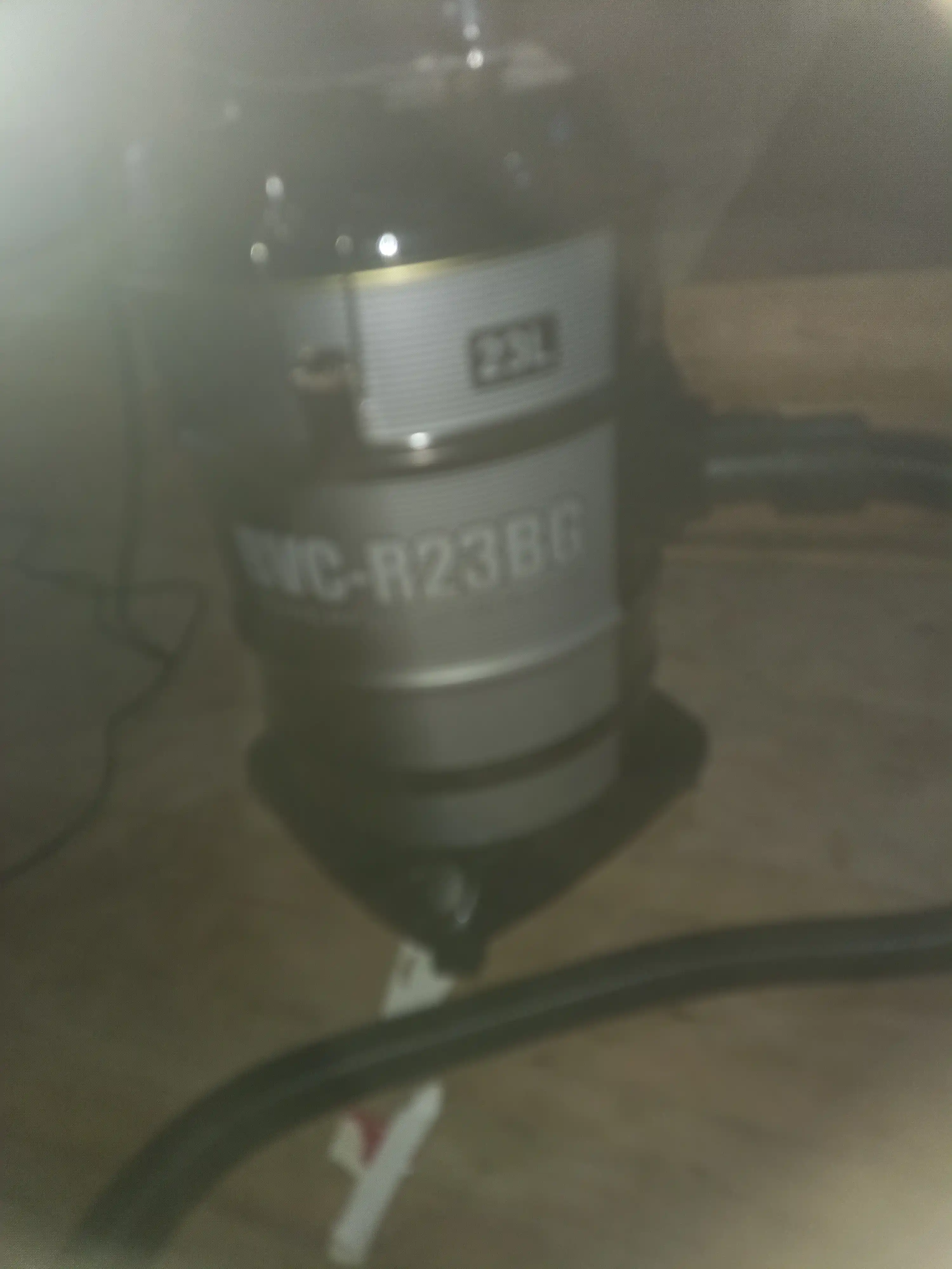 Пылесос Ziffler BVC-R23BG, 2000 Вт, 23 л, 24 кПа, для сухой уборки
