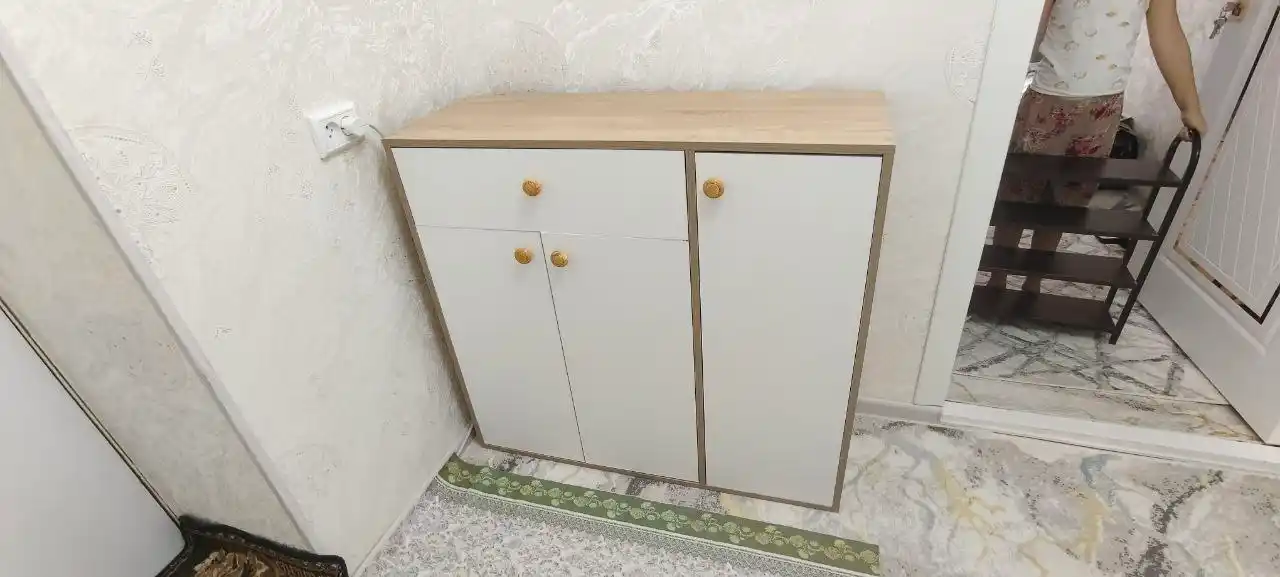 SKAND — Universal poyabzal javoni Komod