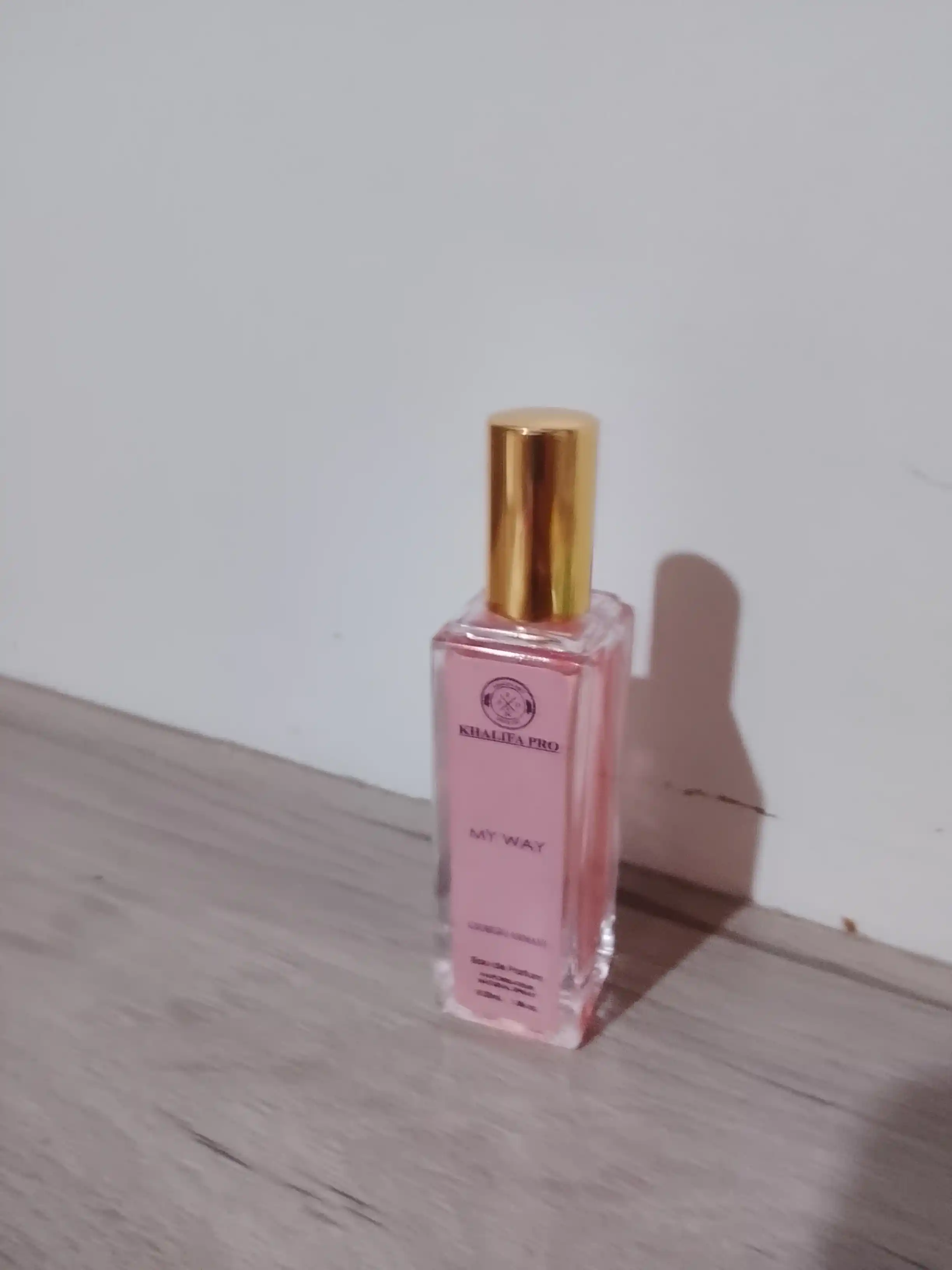 Atirlar ayollar uchun nabor Libre, Lost Cherry, Miss Dior, My Way, Today, Cherish, Versace