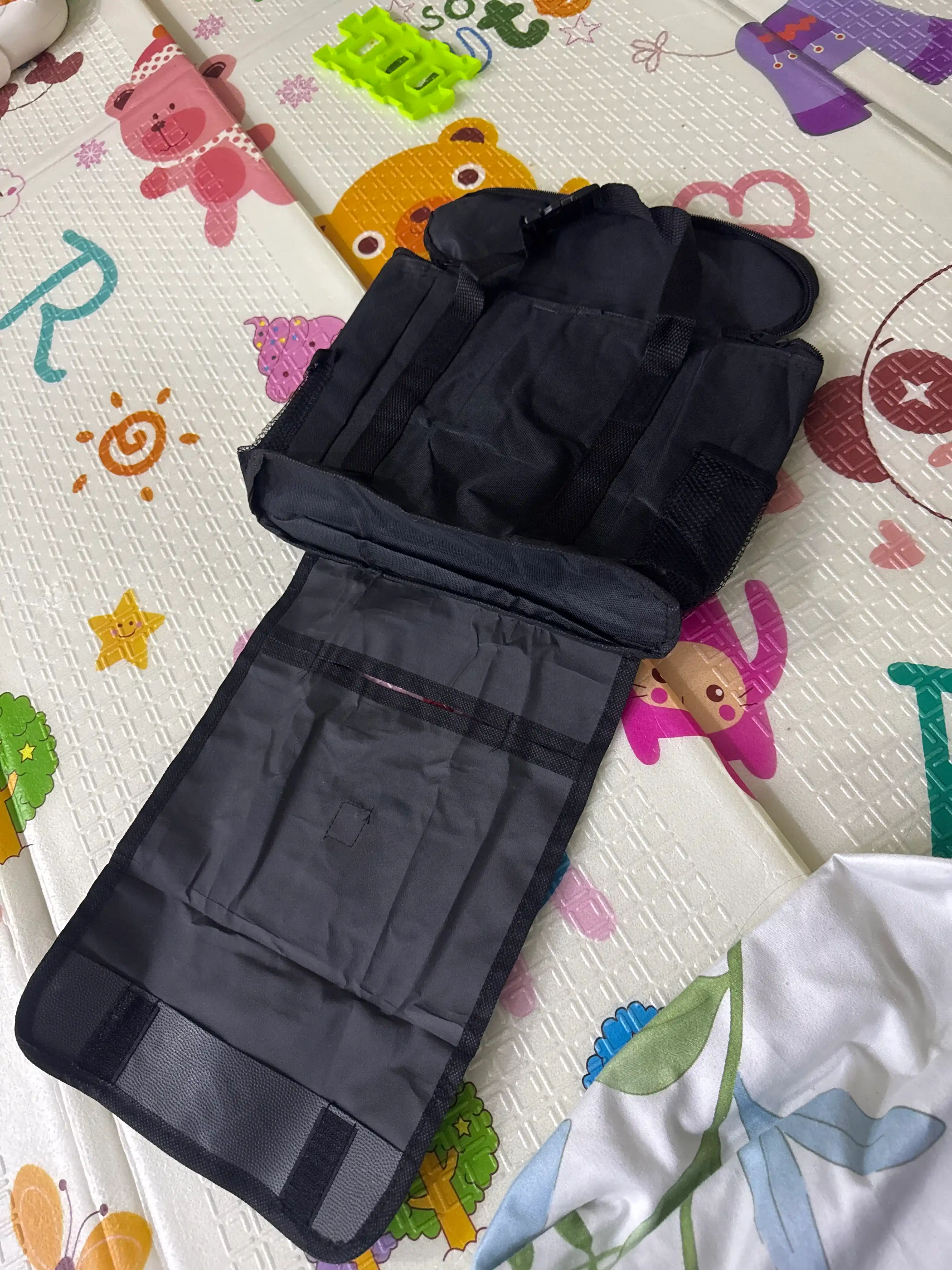 "Sub Zero" avtomobiliga o‘rindiqqa mahkamlanadigan sovutgichli, universal termo-sumka