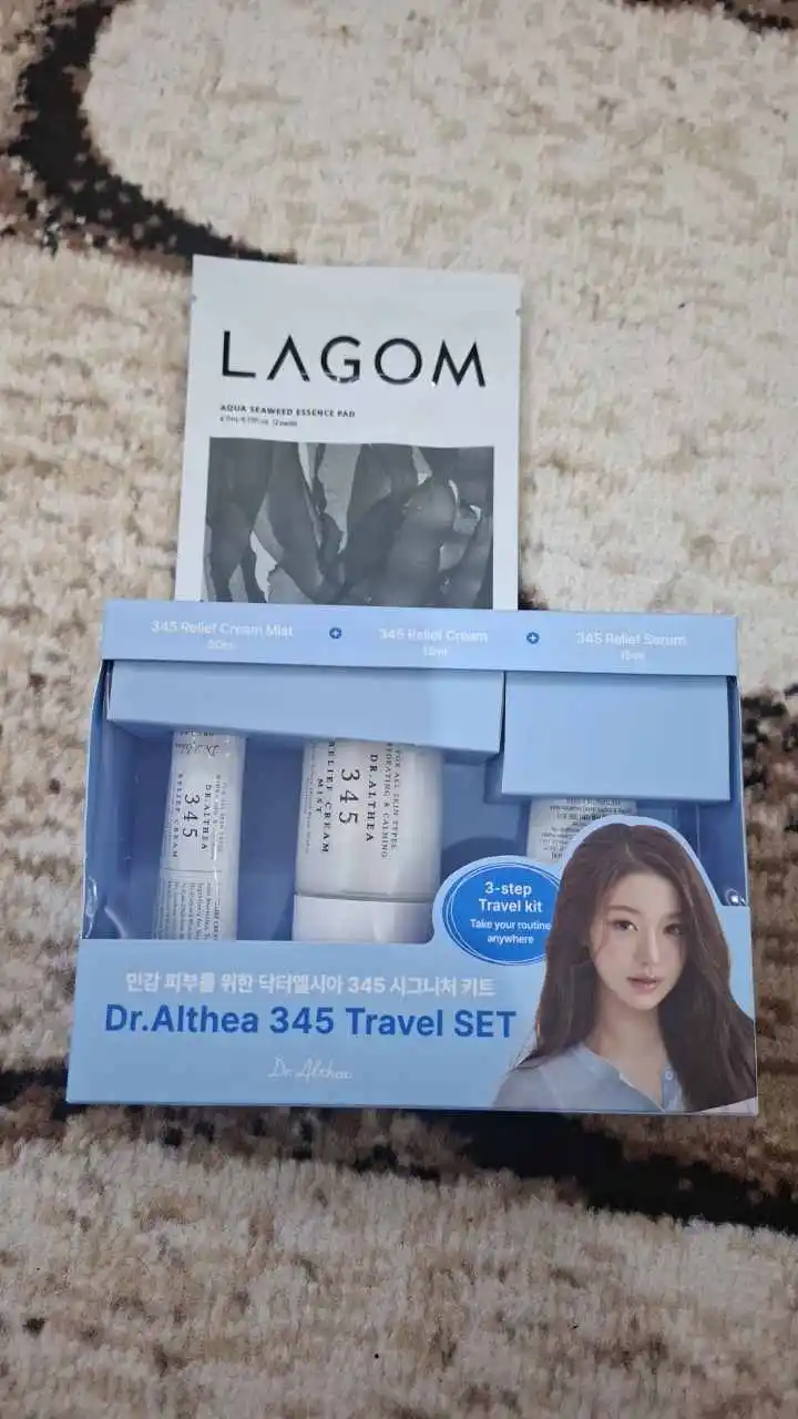 Восстанавливающий набор для лица  Dr. Althea 345 Travel Set