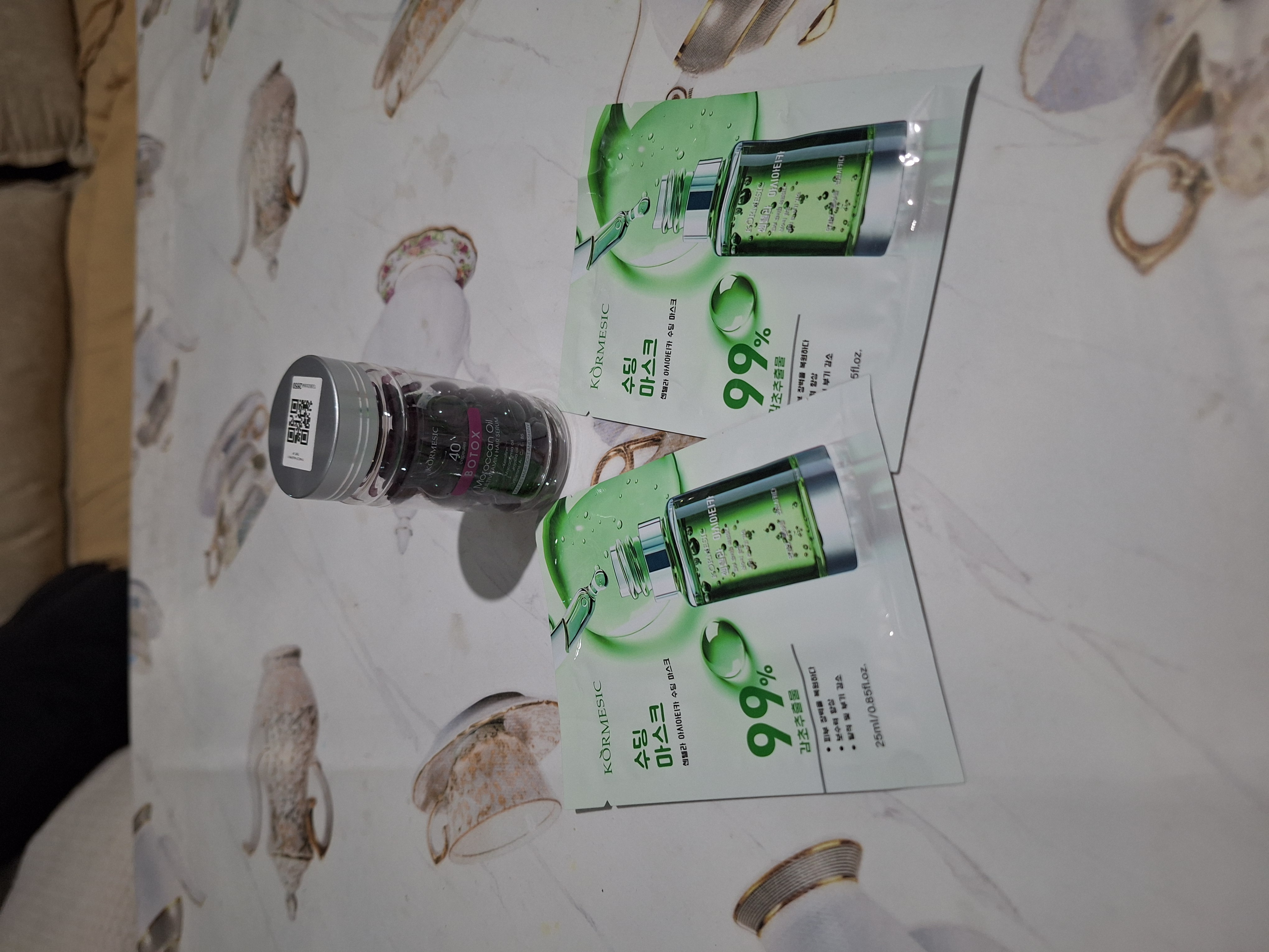 Эссенция для волос Moroccan Oil с алоэ вера, ботокс, витамин 1 мл*40 капсул