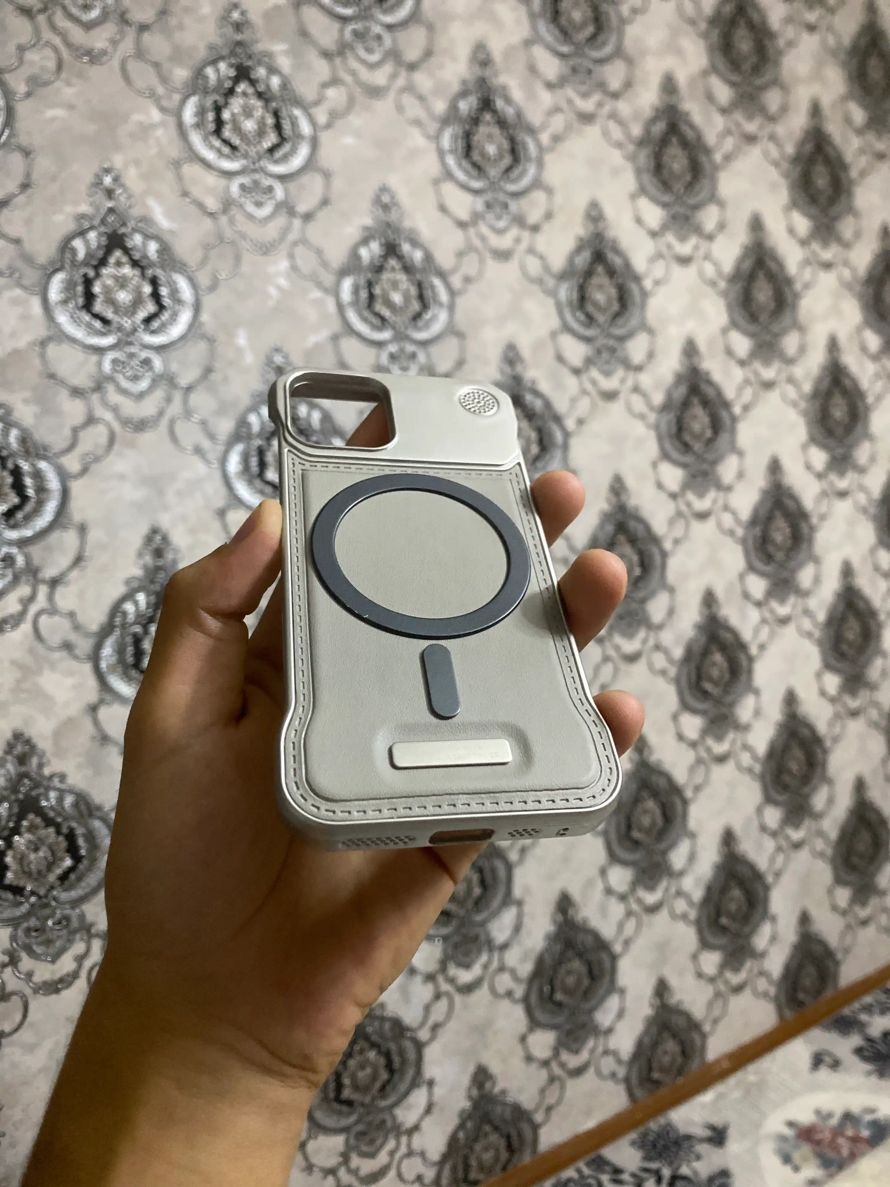 Chexol Magsafe iPhone 17, 16, 15, 14, 13, 12, 11, Pro, Pro Max uchun