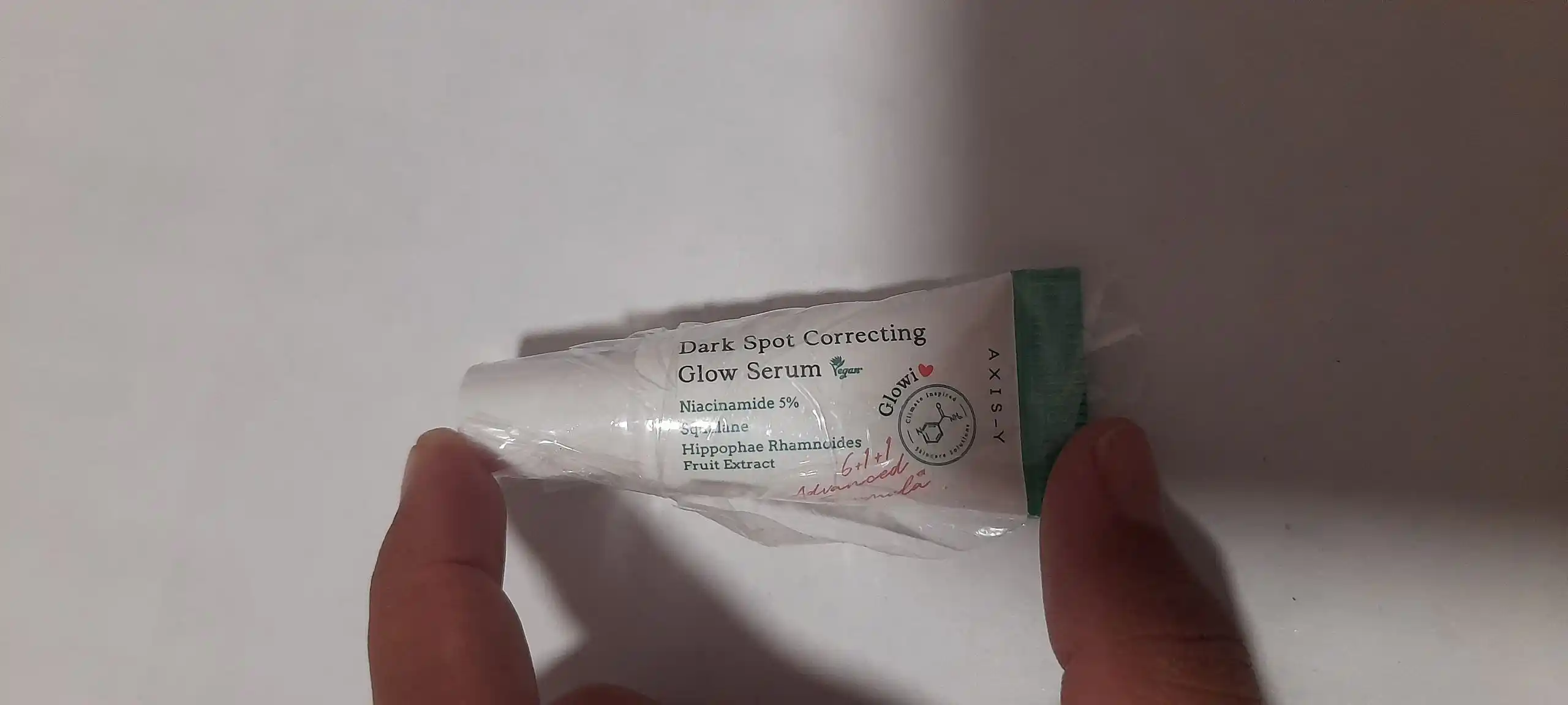 AXIS-Y Dark Spot Correcting Glow Serum 50 ml — осветляющая сыворотка от пигментных пятен