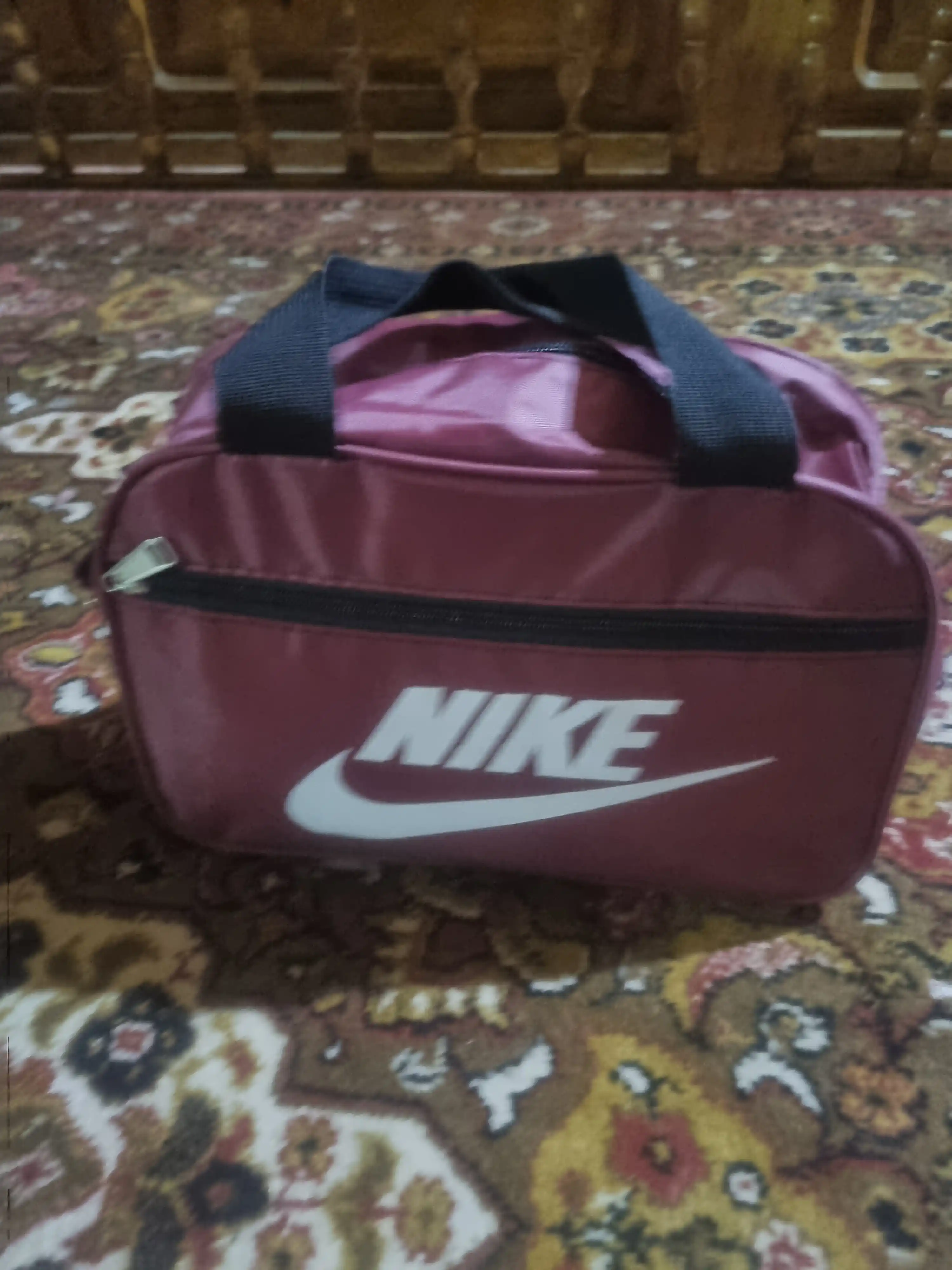 Sport sumkasi, erkaklar va ayollar uchun