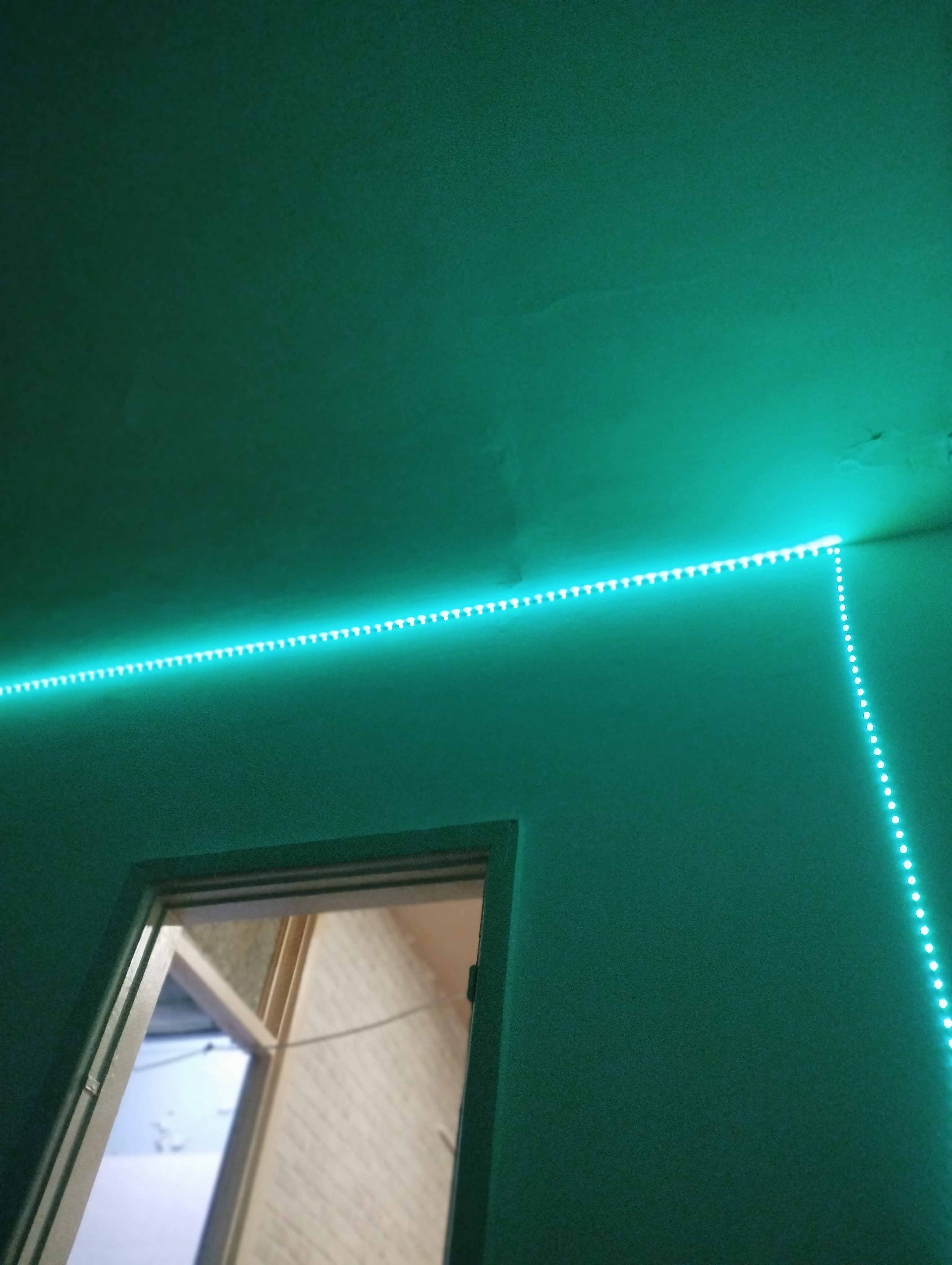 RGB Pickup LED Lenta 3M, 5M, 10M – Bluetooth va Musiqaga Reaksiya