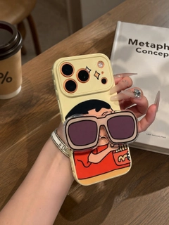 Желтый