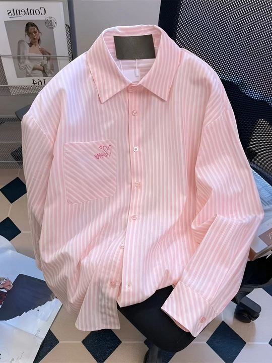 Ayollar uchun pushti chiziqli oversize ko'ylak, uzun yengli, casual uslub - 