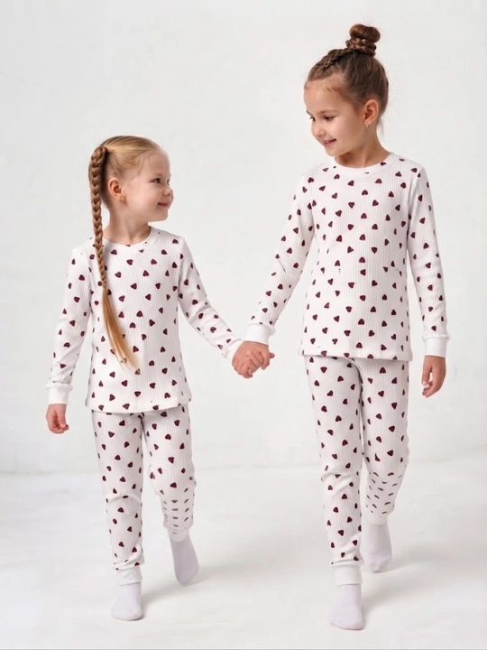 Qiz bolalar uchun pijama - 