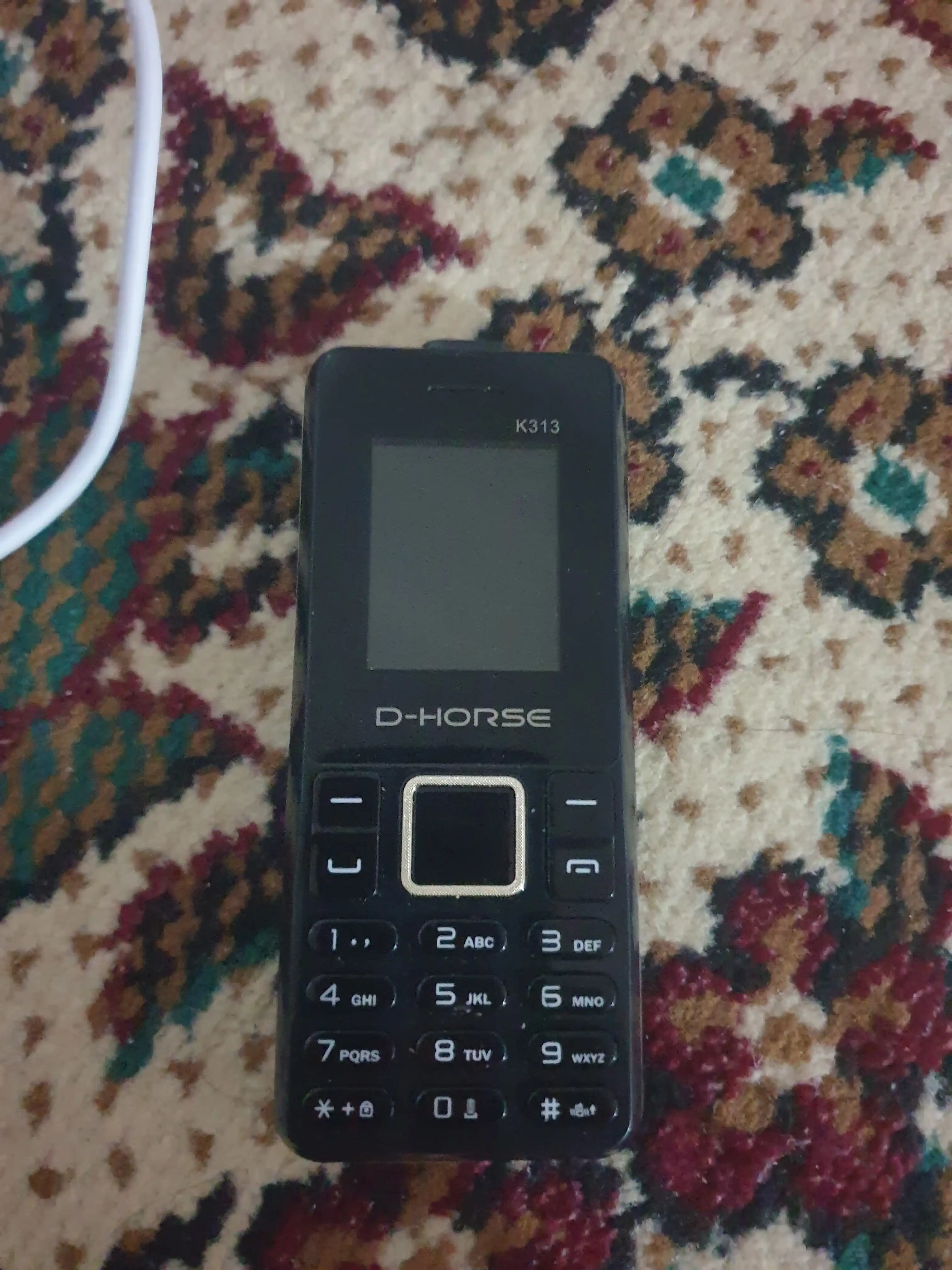 Knopkali telefon D-Horse K313, 2 sim karta, IMEI o'tgan, FM radio, 600 mAh, zaryadkasi bor