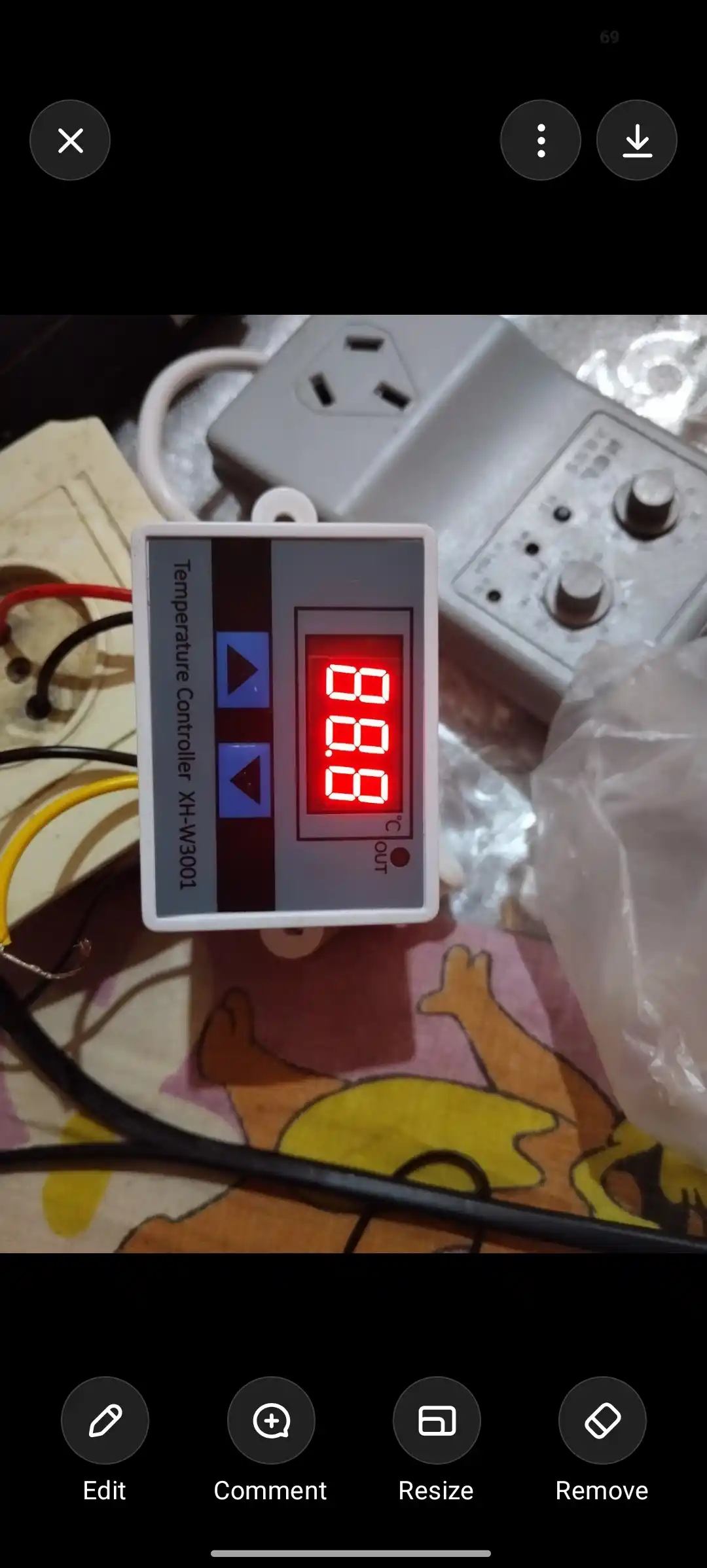 XH-W3001 12V raqamli termostat harorat nazoratchisi −50…+110°C datchik bilan