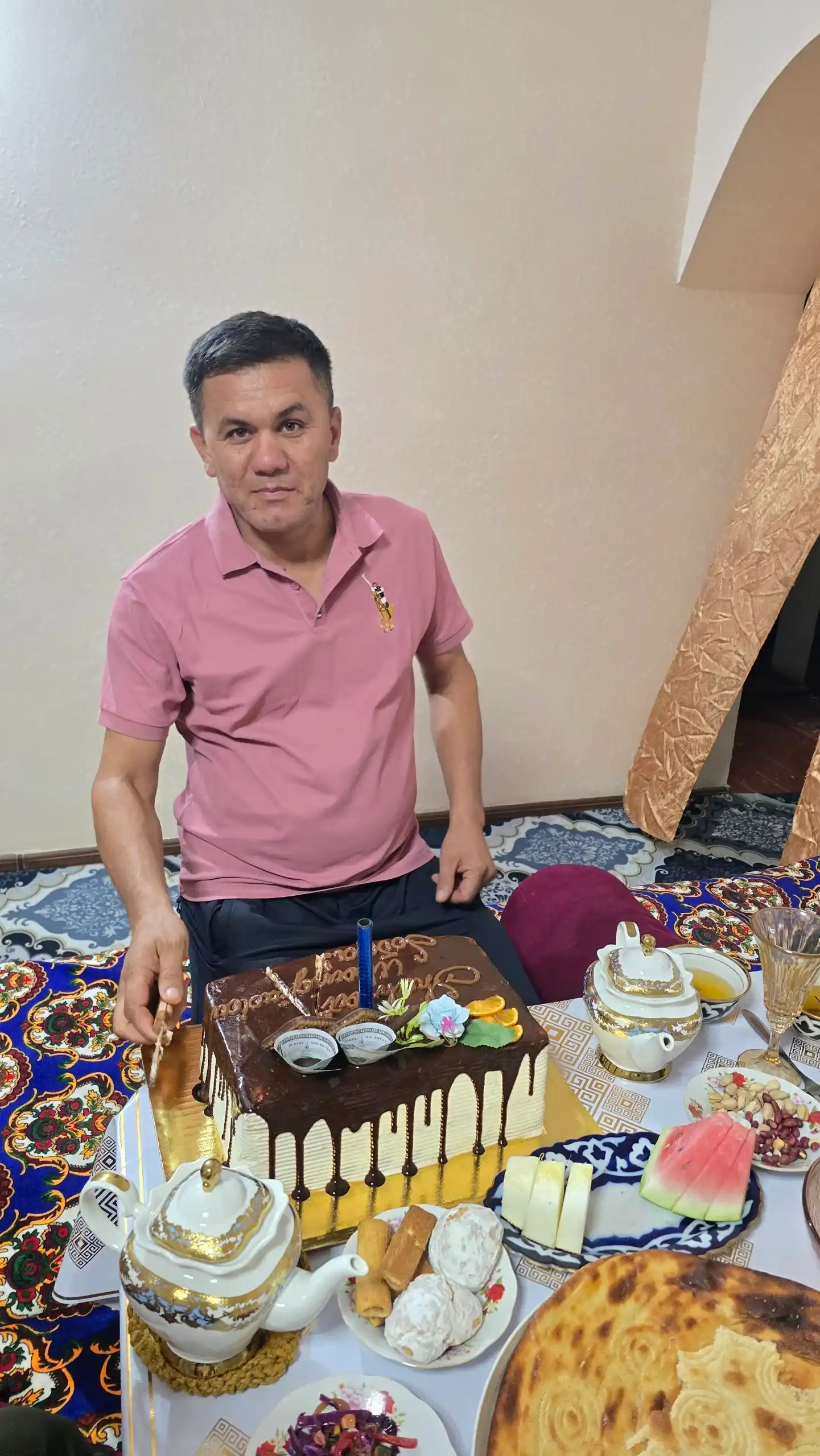 Erkaklar polosi, erkaklar futbolkasi