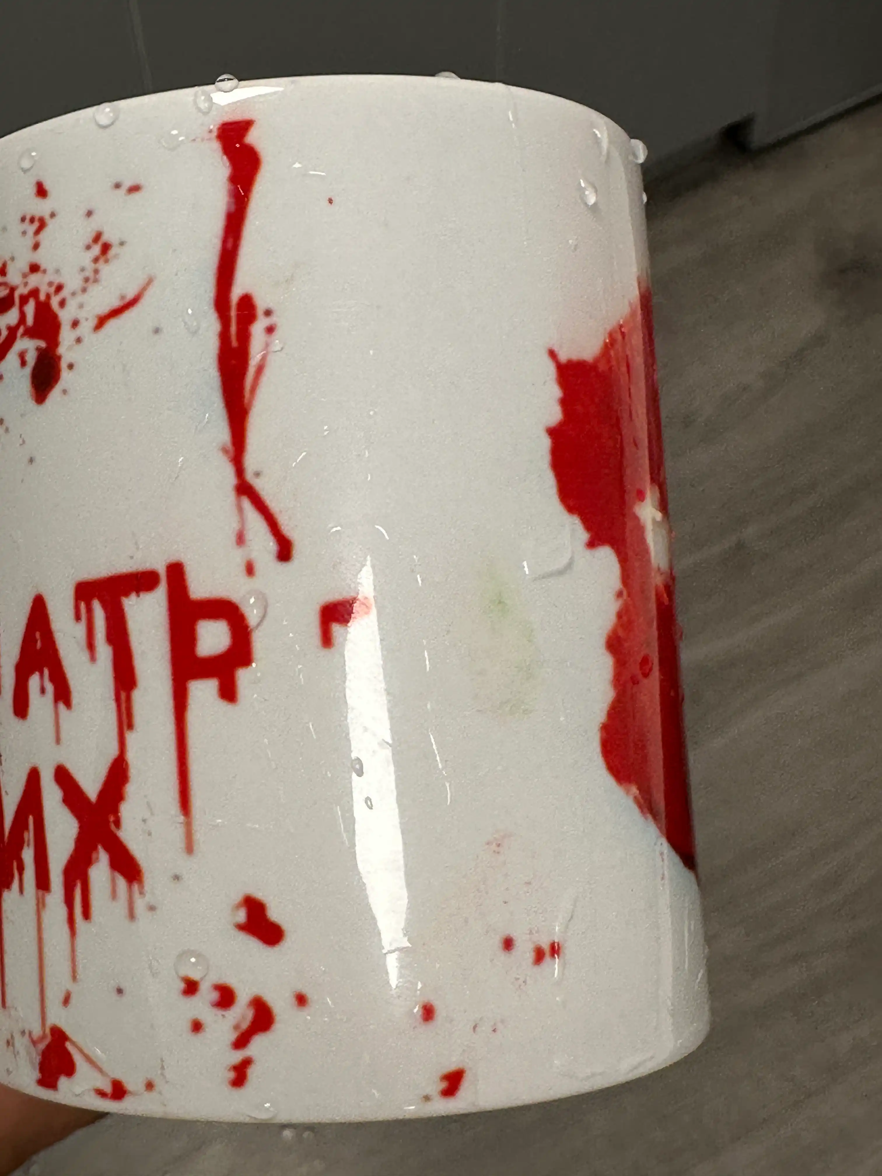 Sovg'a krujkasi, bosma krujka, keramika, memlar, "men bu stakandan faqat ichaman"