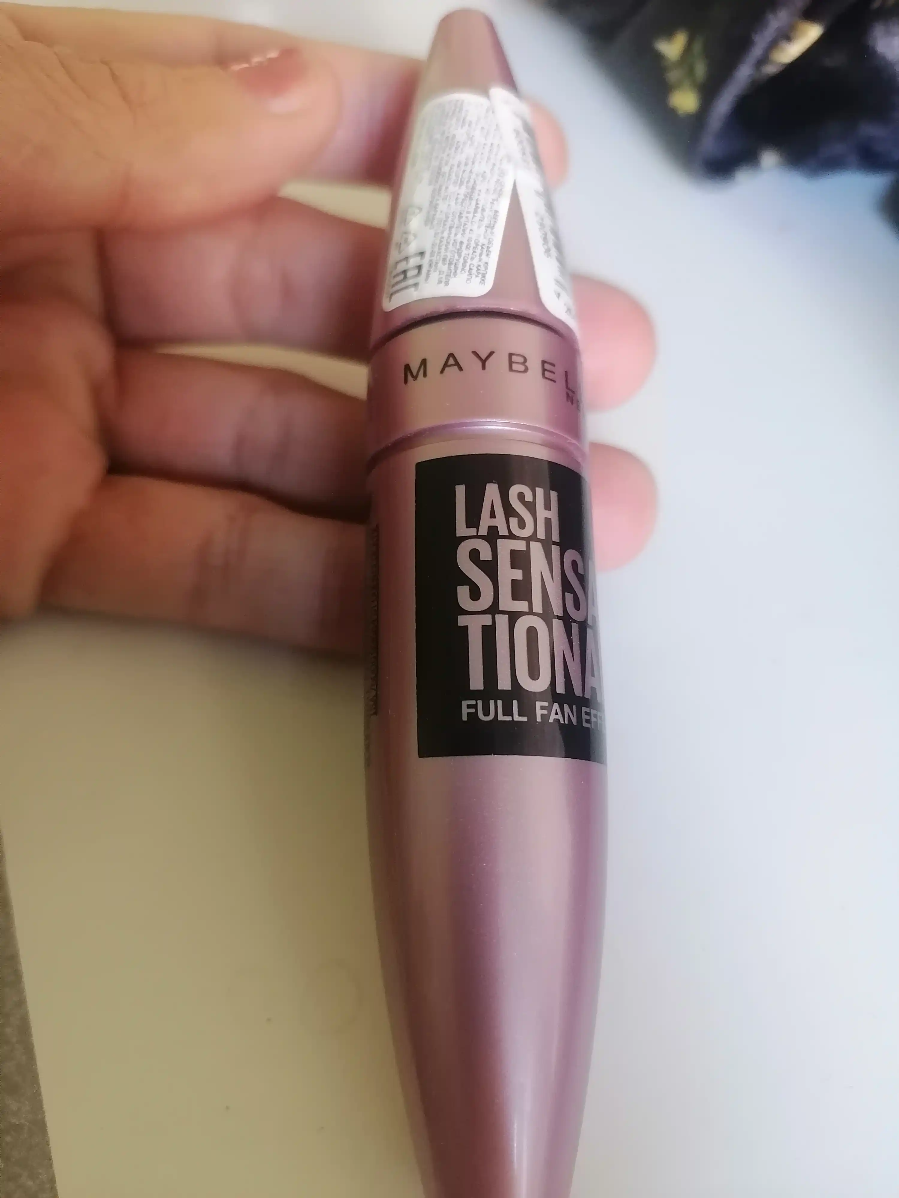 LASH SENSATIONAL Intensiv qora kiprik bo‘yog‘i